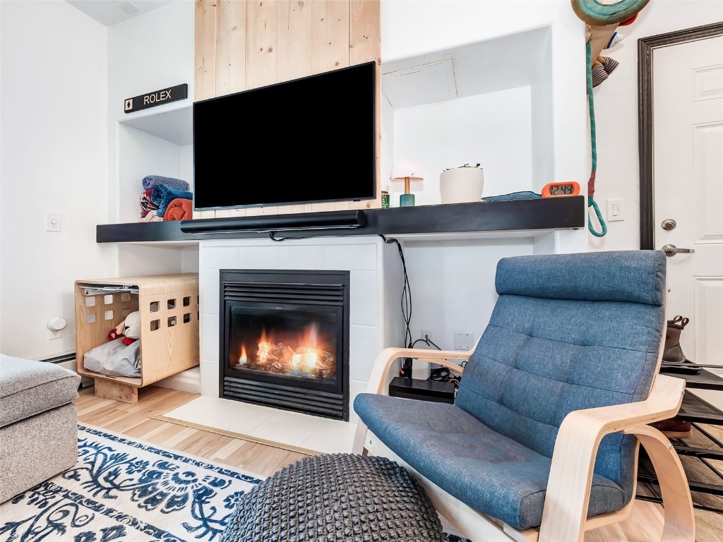 3335 Columbine DRIVE 901