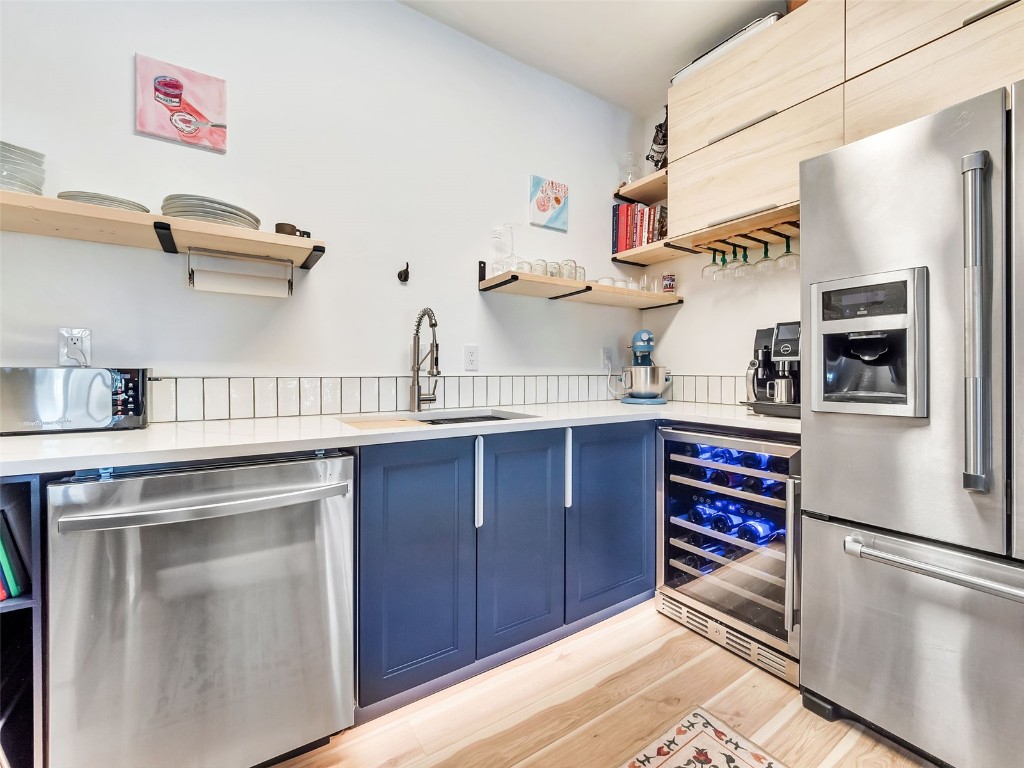 3335 Columbine DRIVE 901