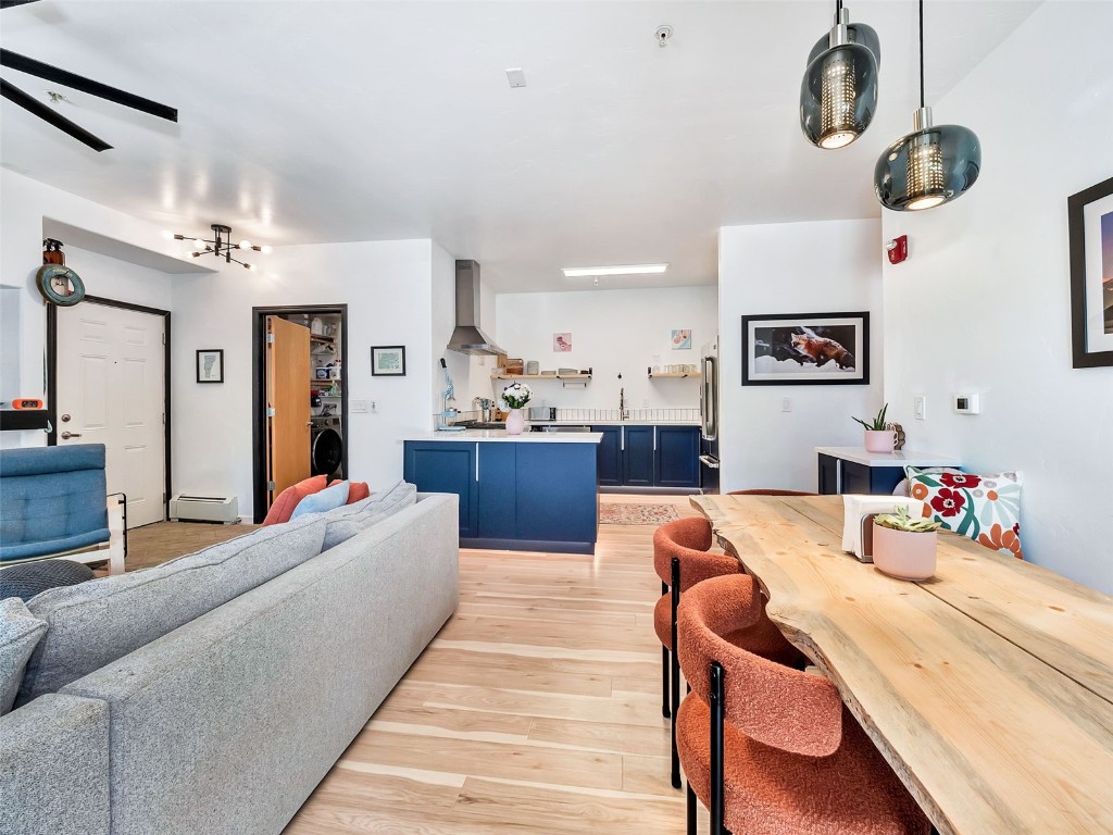 3335 Columbine DRIVE 901