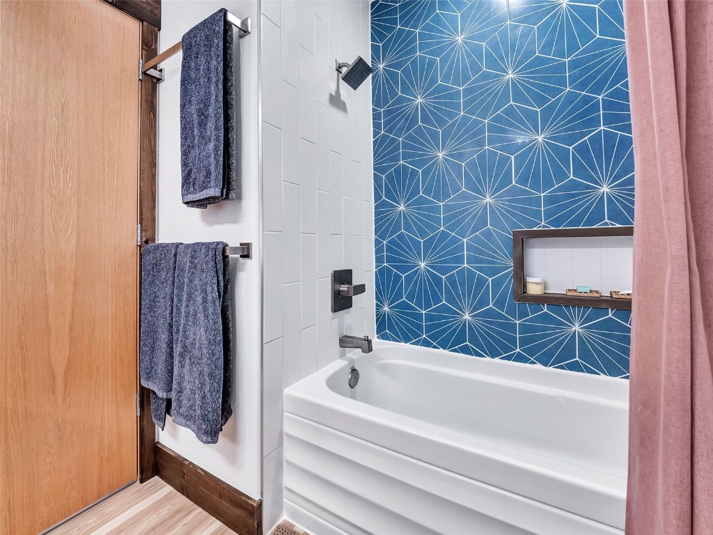 3335 Columbine DRIVE 901