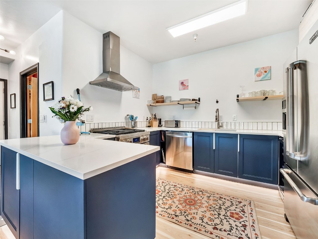 3335 Columbine DRIVE 901