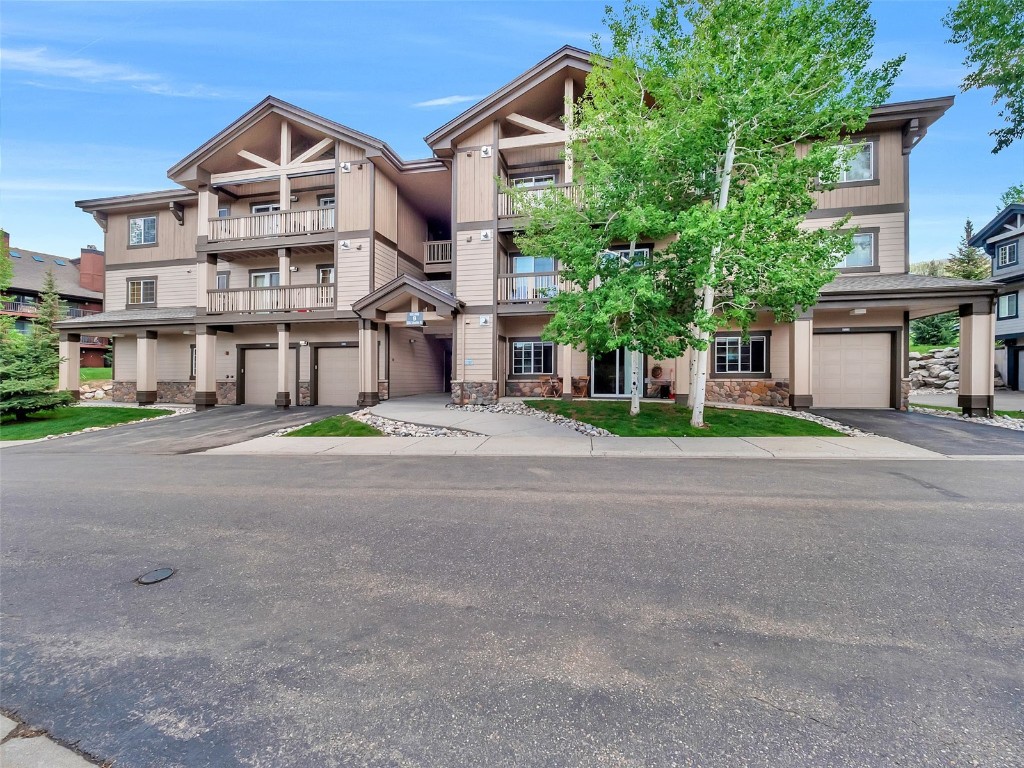 3335 Columbine DRIVE 901