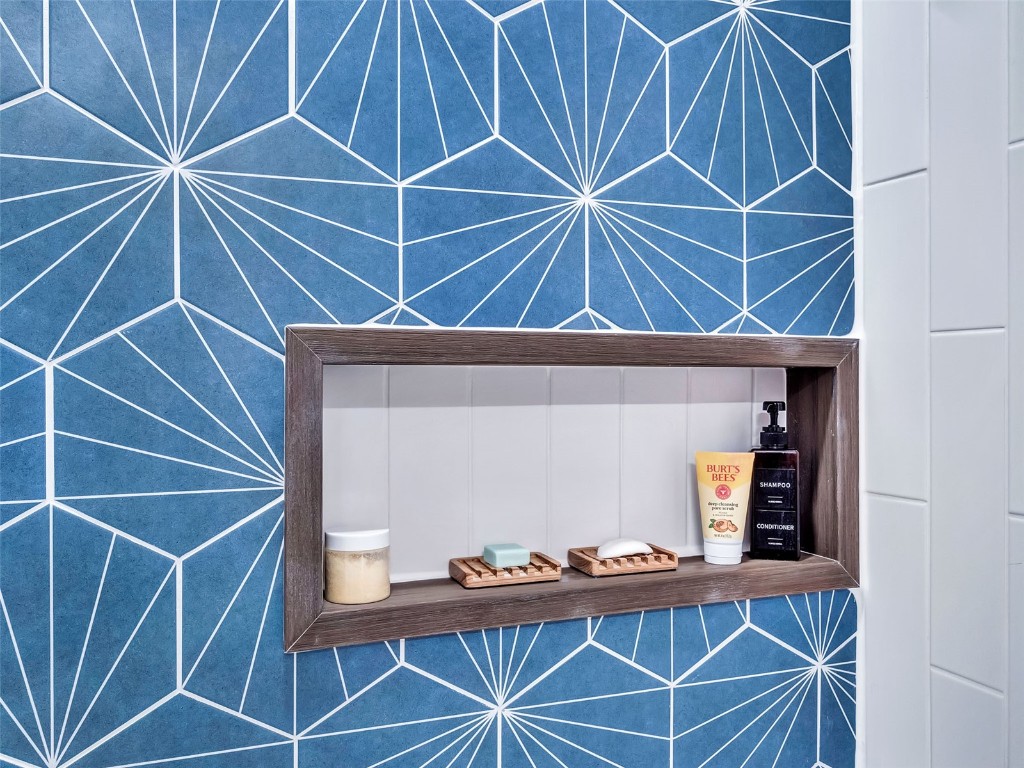 3335 Columbine DRIVE 901