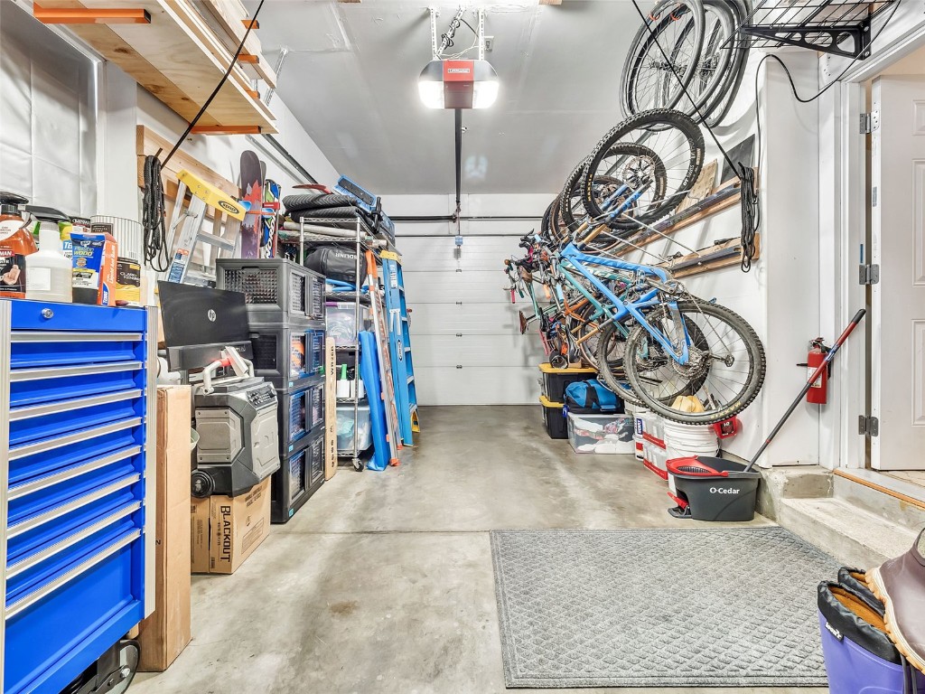 3335 Columbine DRIVE 901