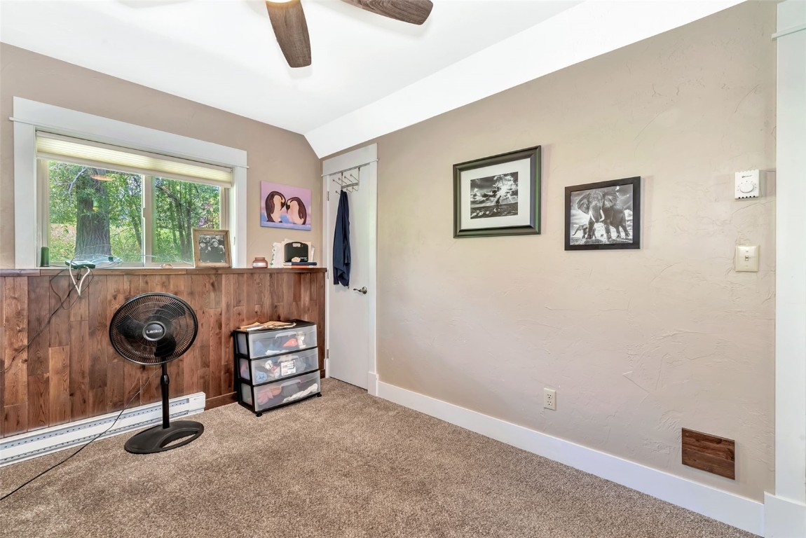 1556 Woodbridge COURT 1556