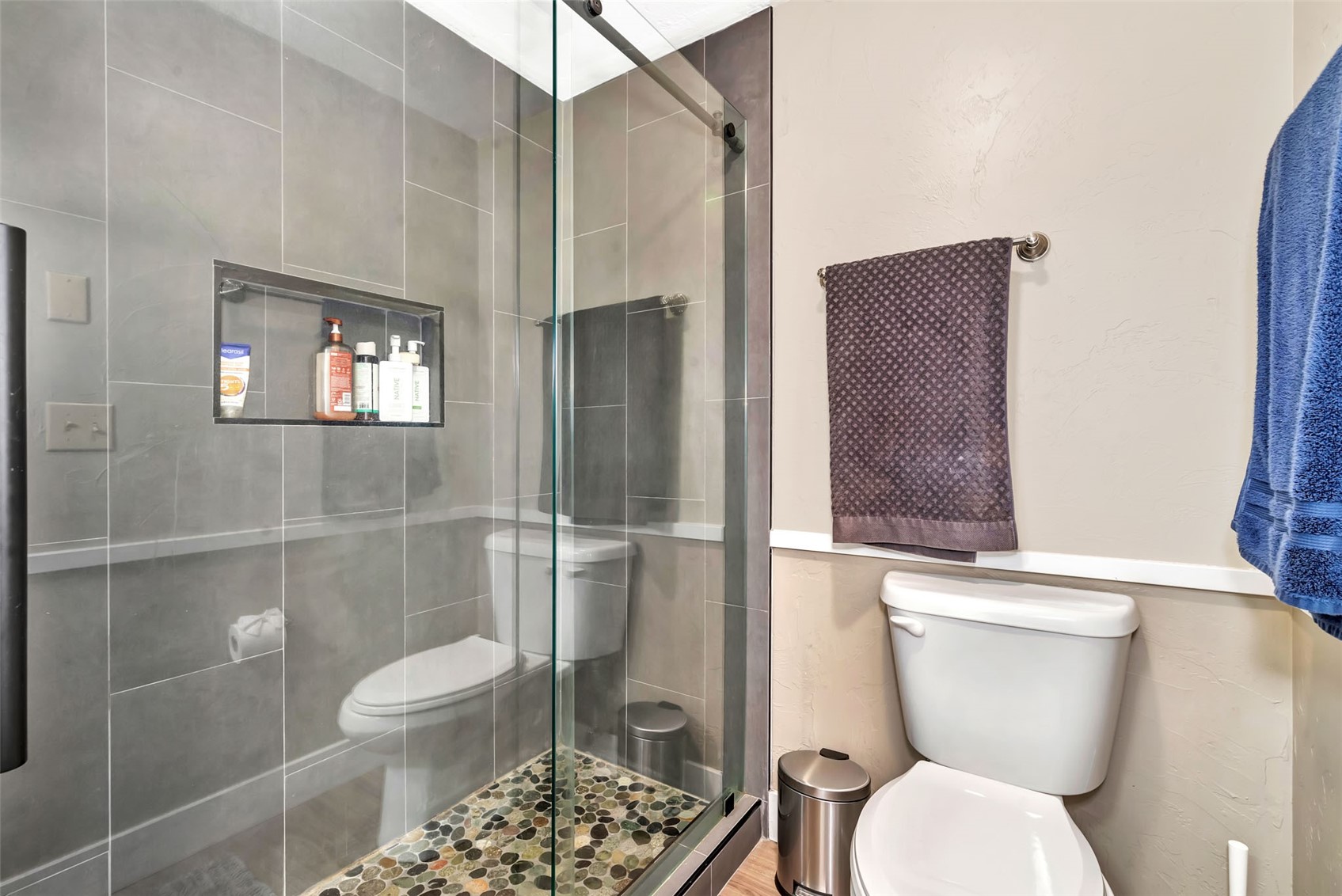 1556 Woodbridge COURT 1556