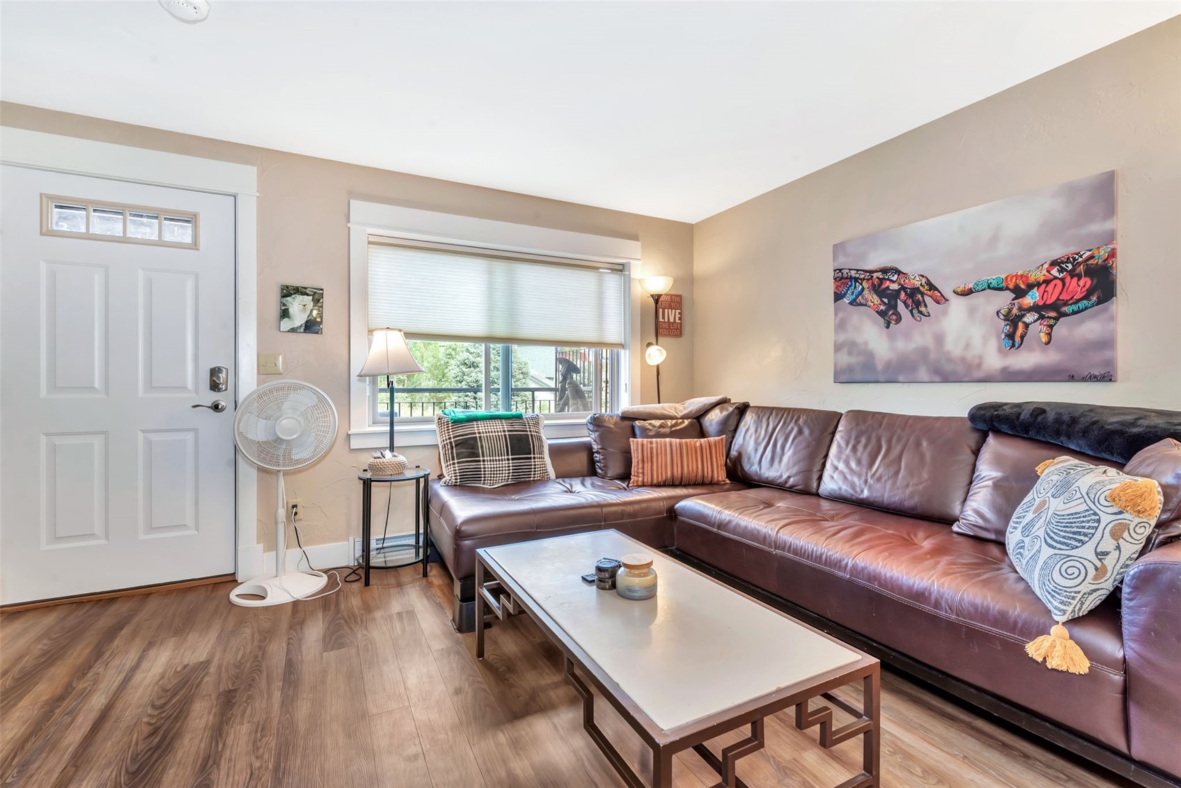 1556 Woodbridge COURT 1556