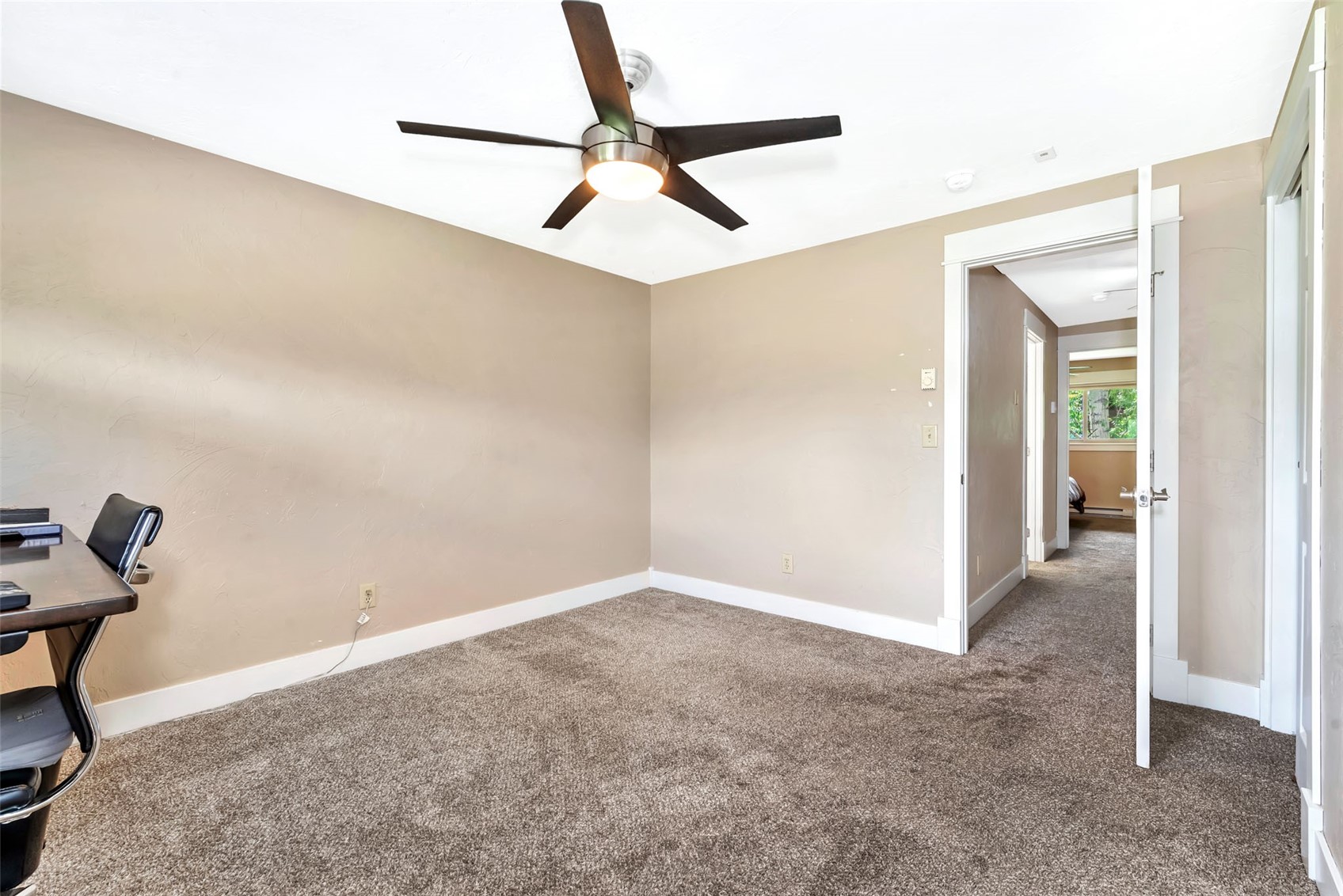 1556 Woodbridge COURT 1556