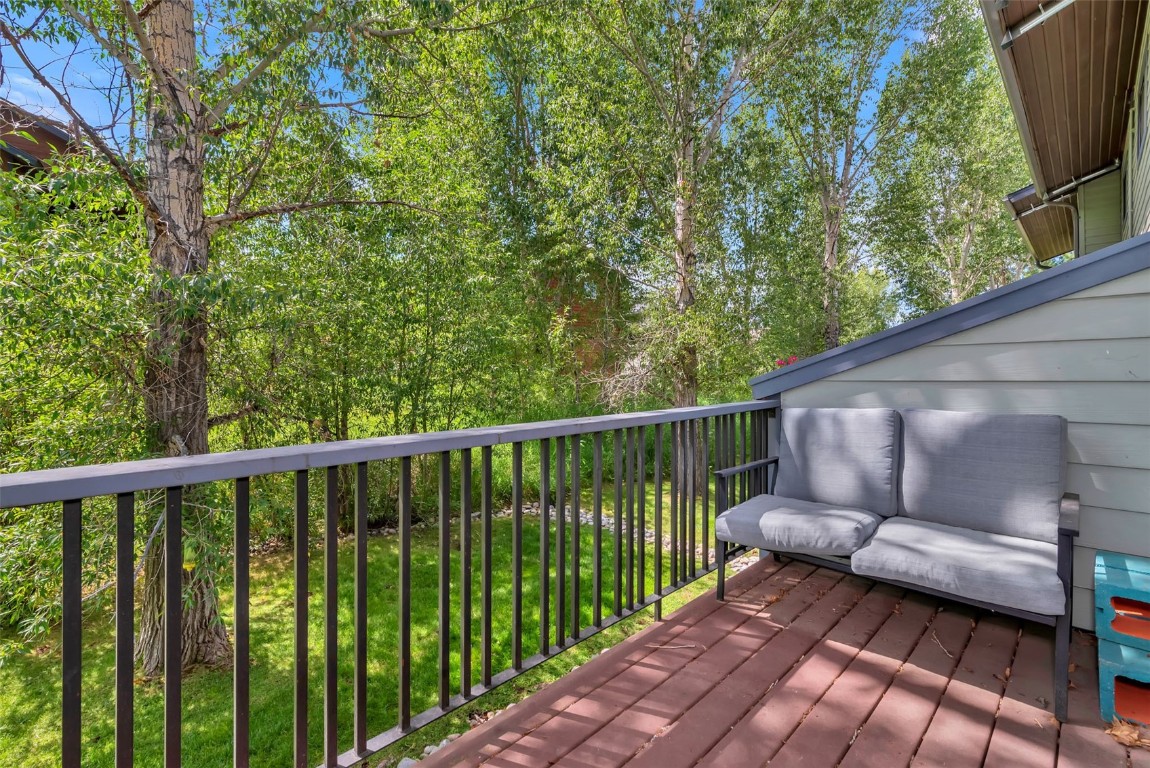 1556 Woodbridge COURT 1556