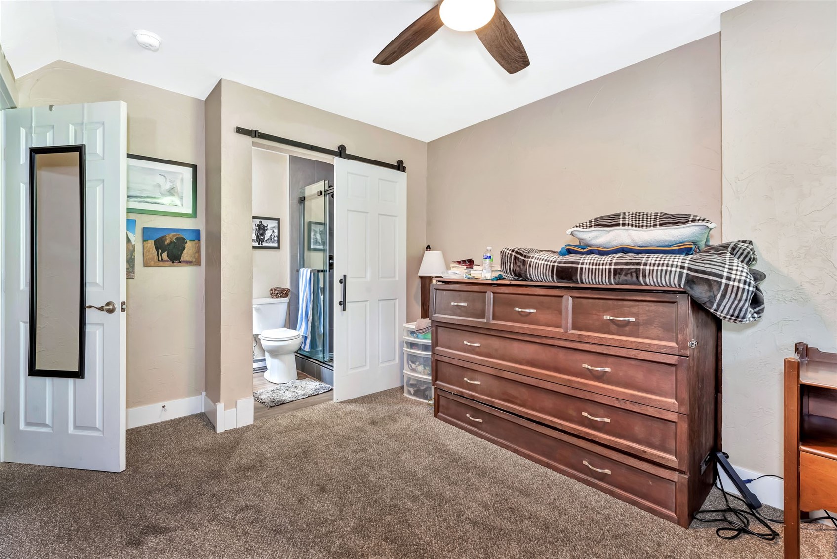 1556 Woodbridge COURT 1556