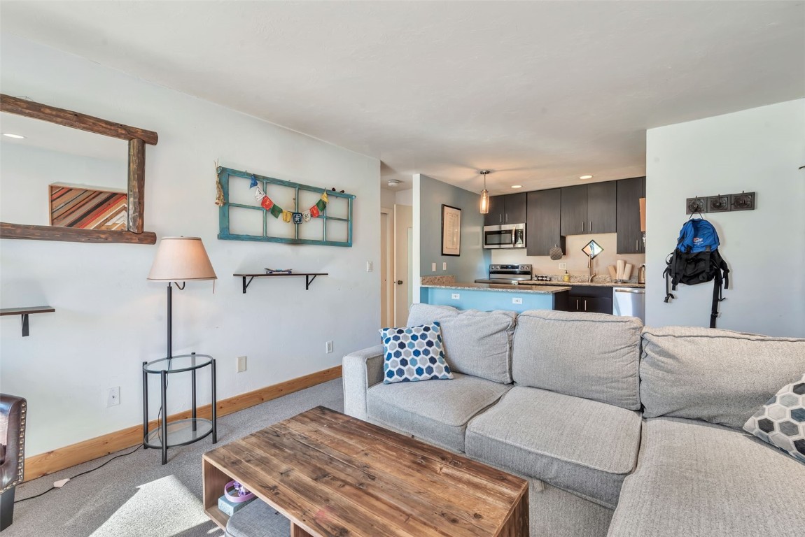 1380 Athens Plaza 9