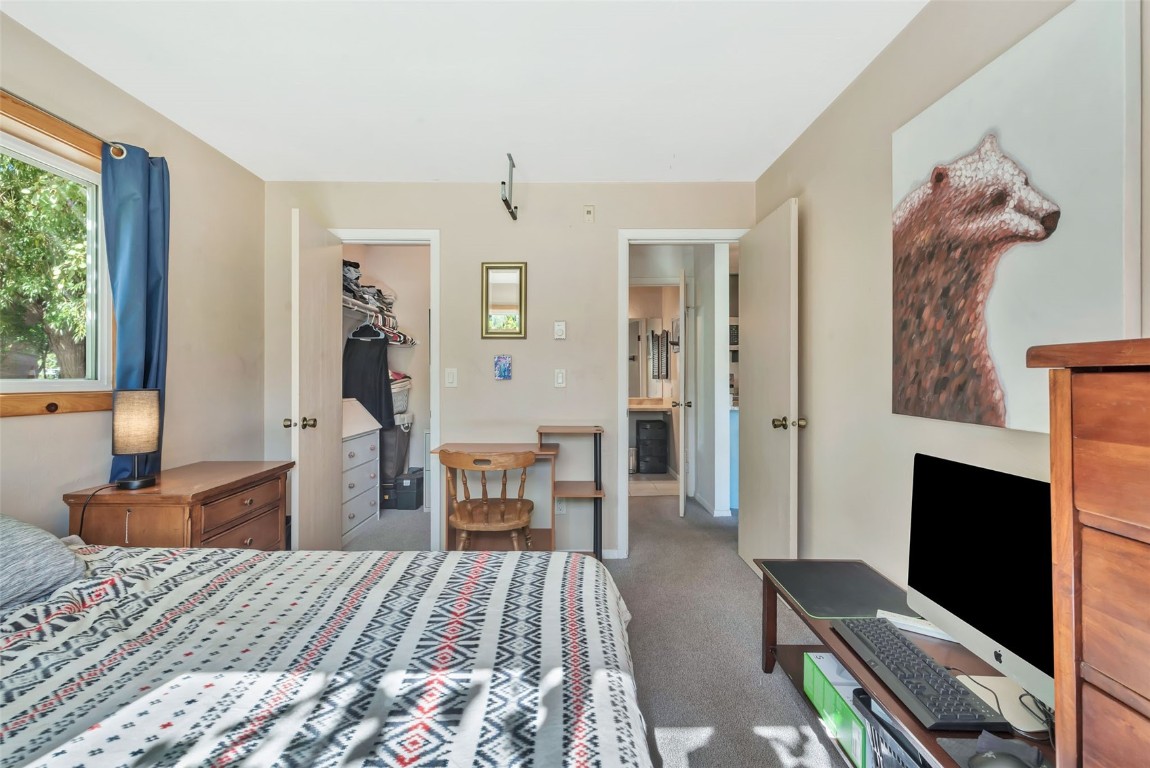 1380 Athens Plaza 9