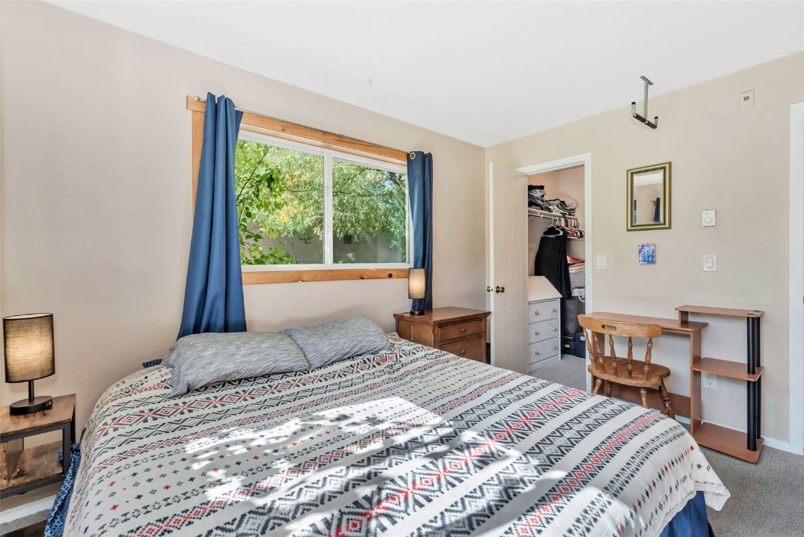 1380 Athens Plaza 9