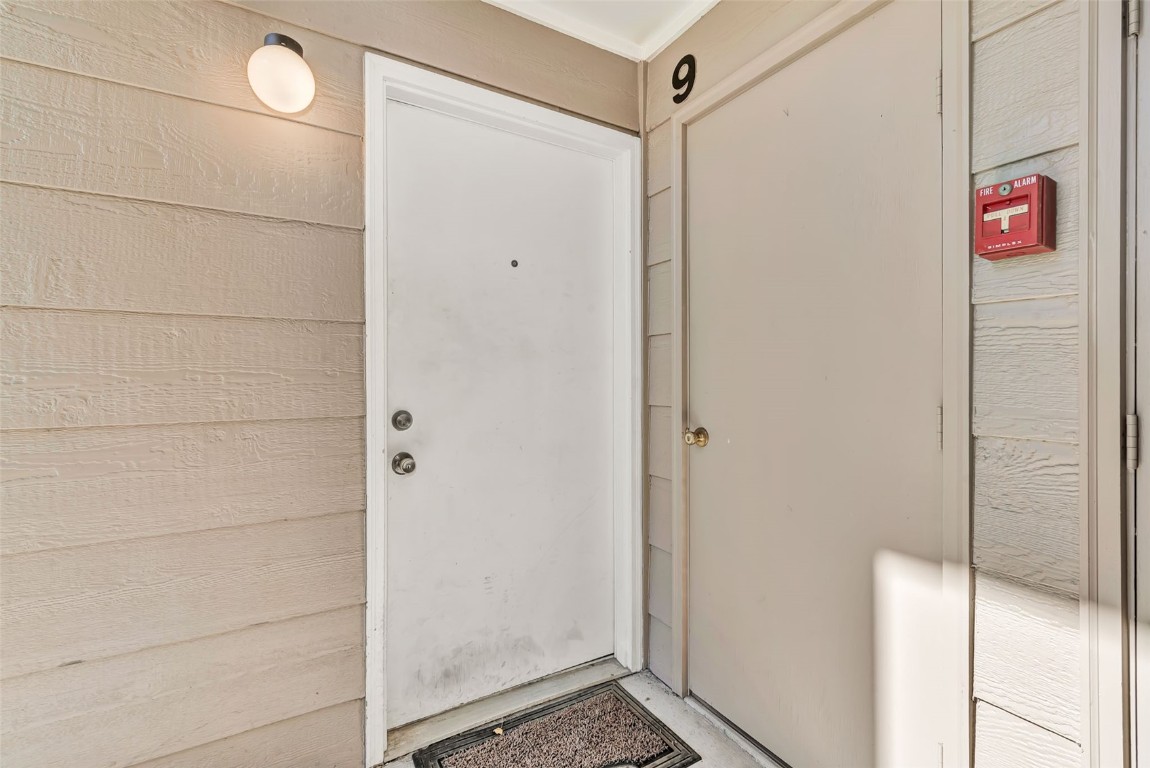 1380 Athens Plaza 9