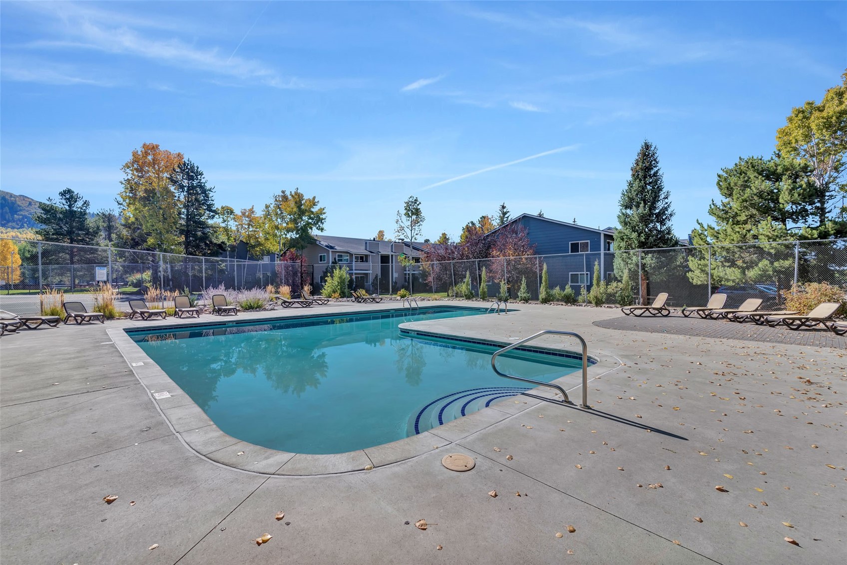 1380 Athens Plaza 9