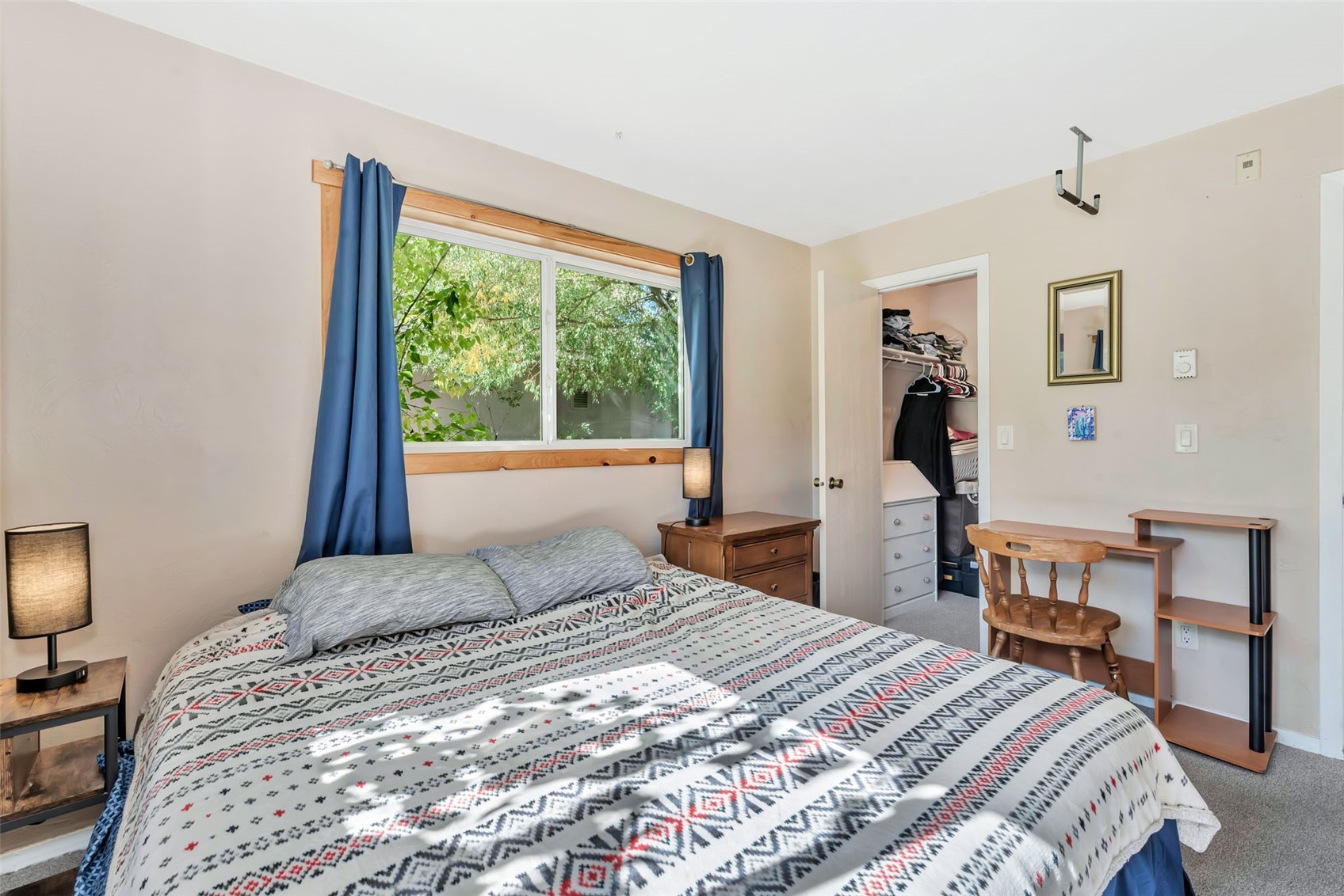 1380 Athens Plaza 9
