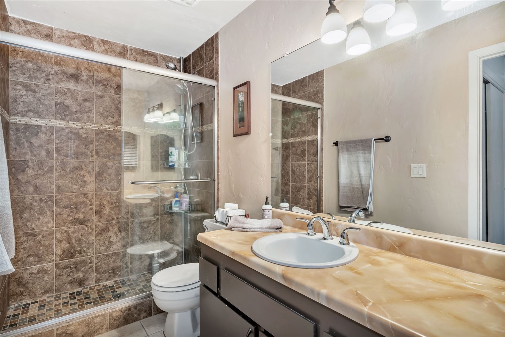 1380 Athens Plaza 9