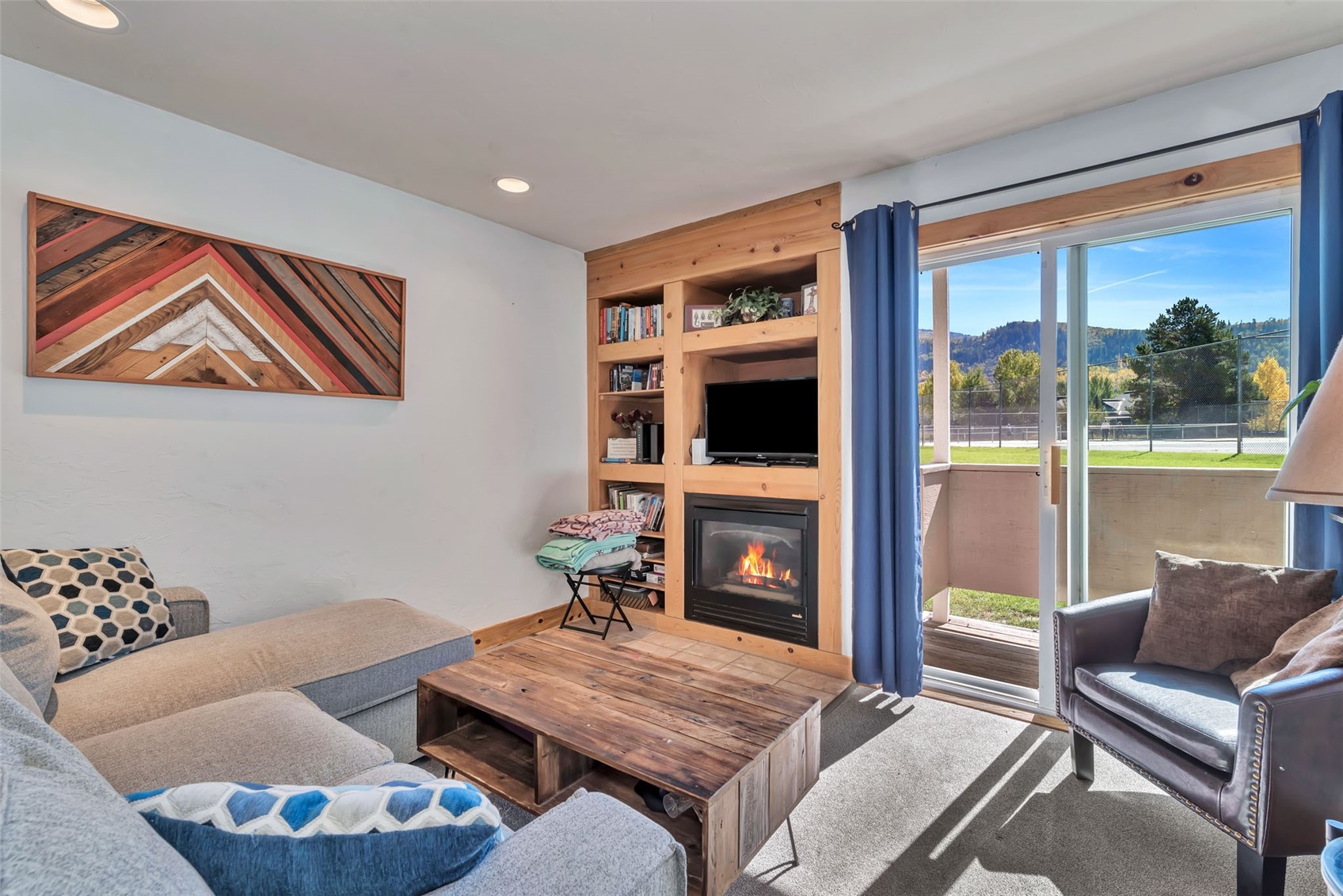 1380 Athens Plaza 9