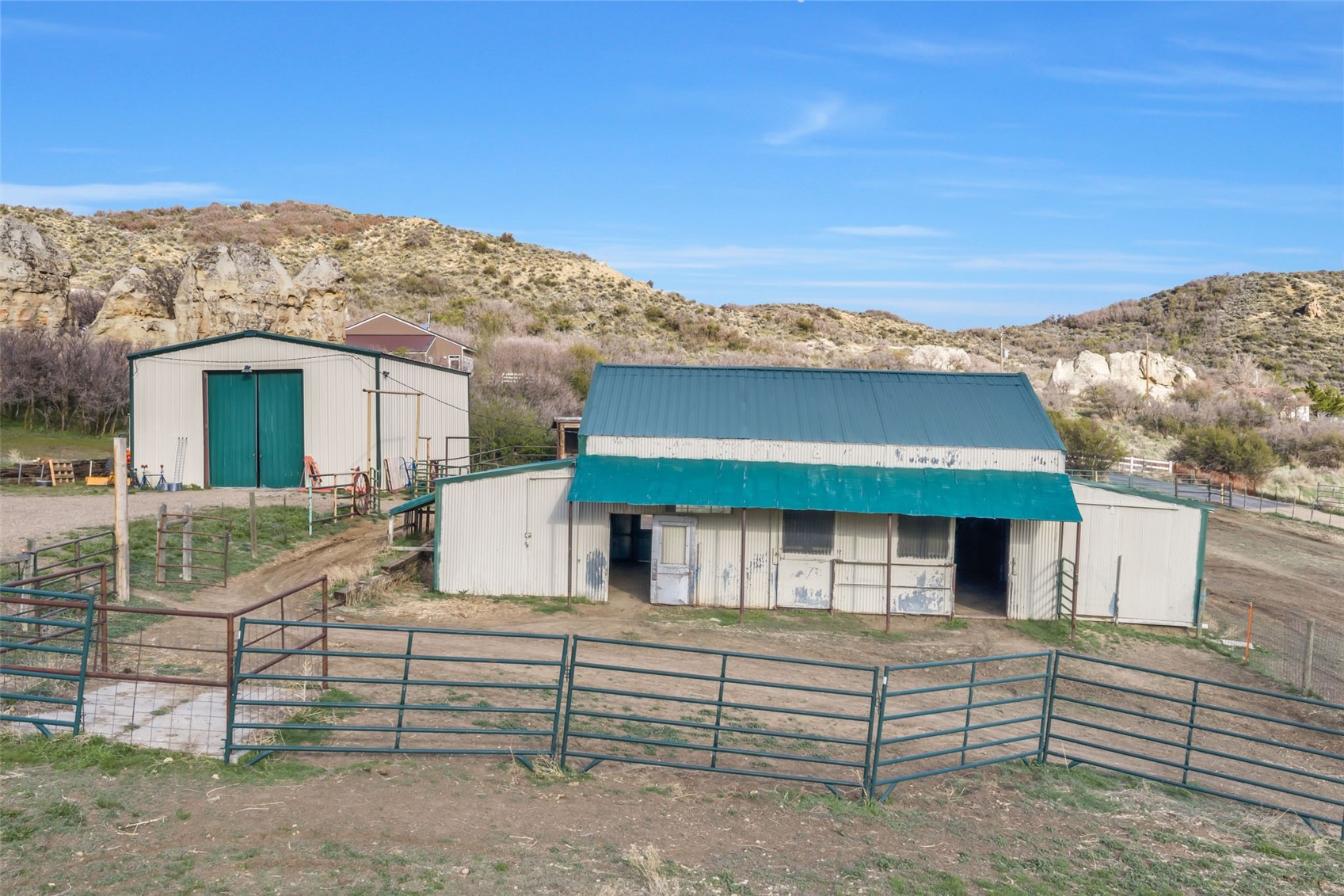 224 Meadow LANE