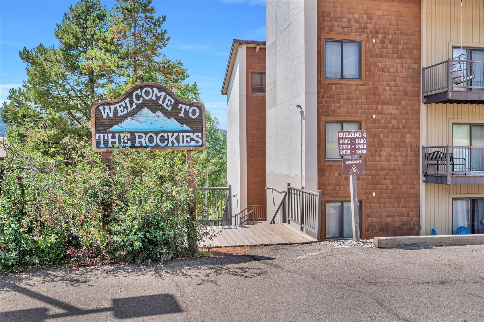 1945 Cornice ROAD 207D