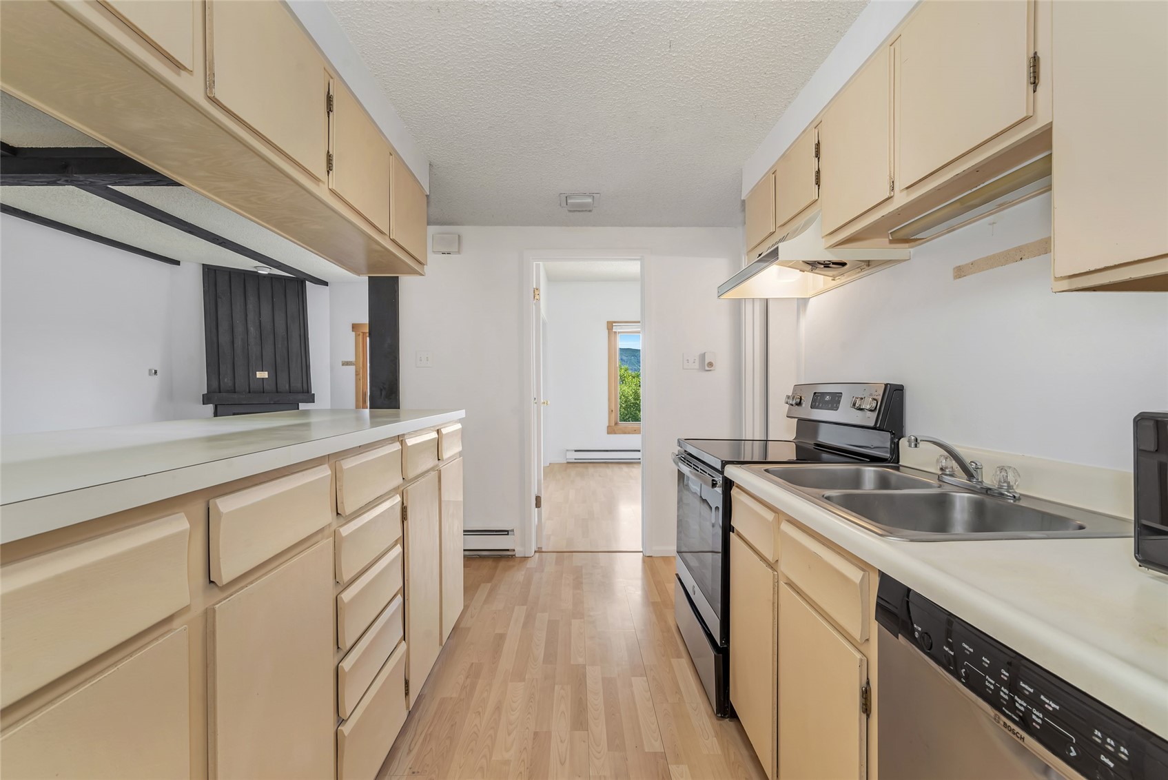 1945 Cornice ROAD 207D