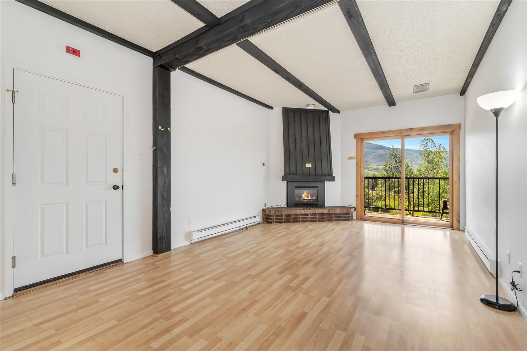1945 Cornice ROAD 207D