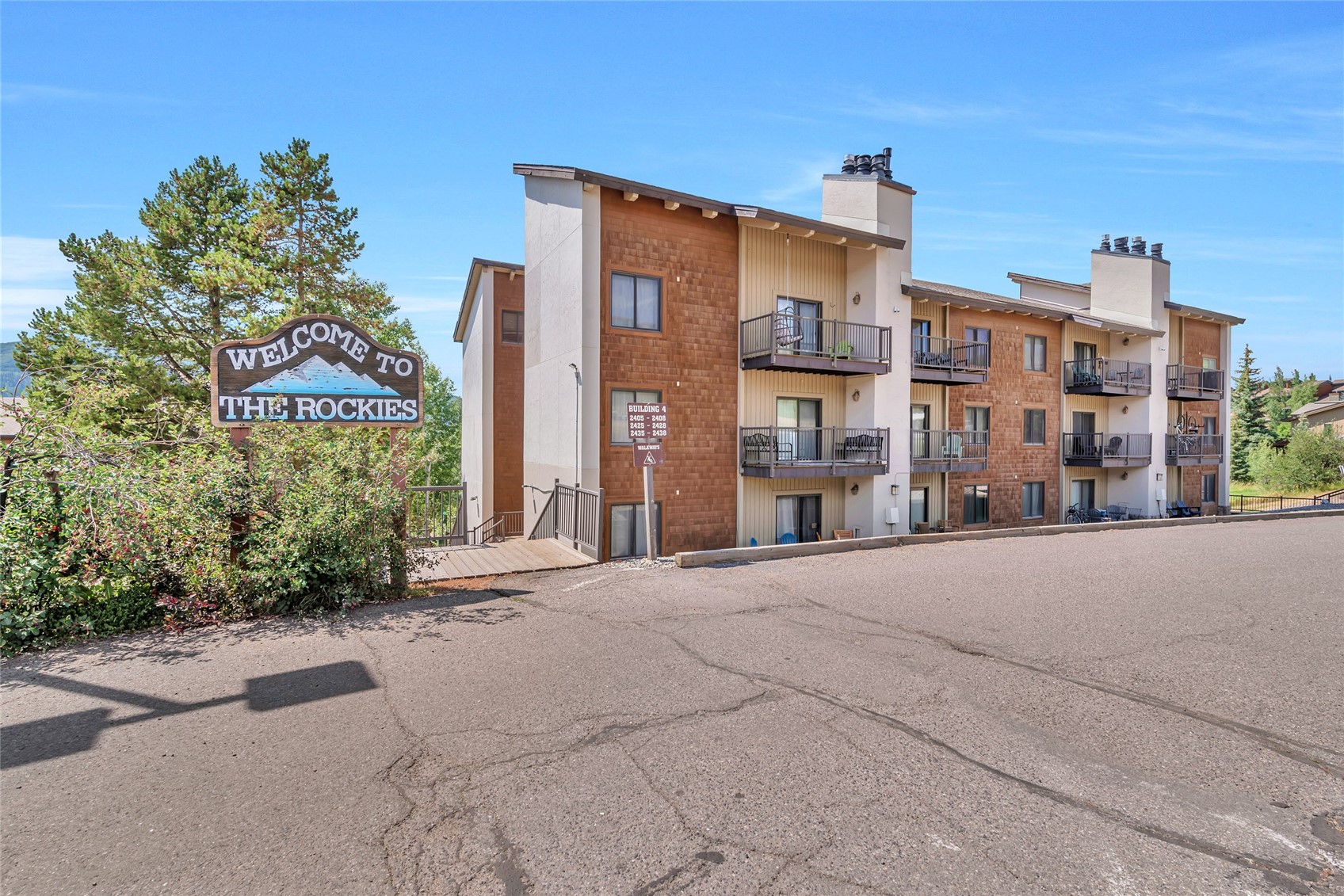 1945 Cornice ROAD 207D