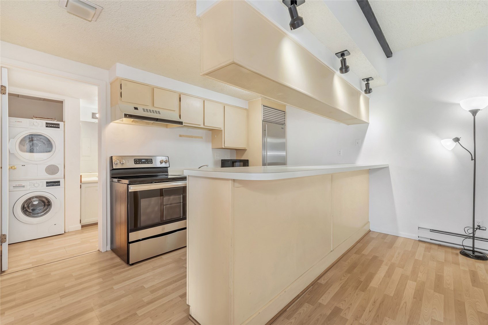 1945 Cornice ROAD 207D