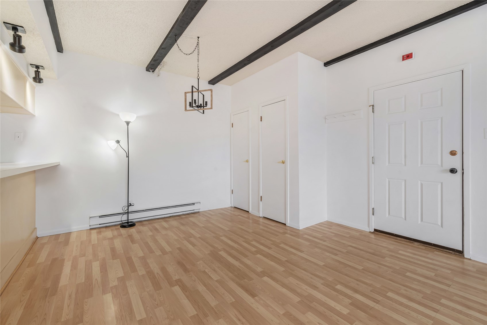 1945 Cornice ROAD 207D