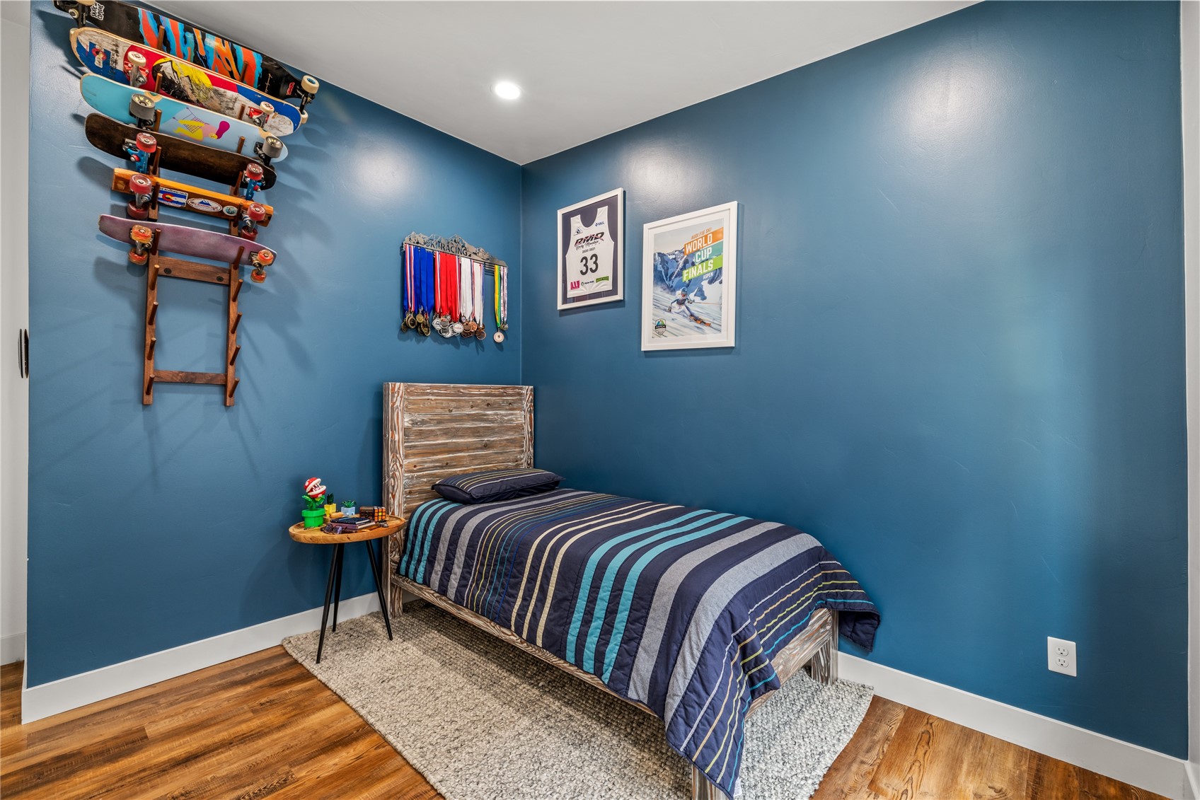 1501 Sunset WAY