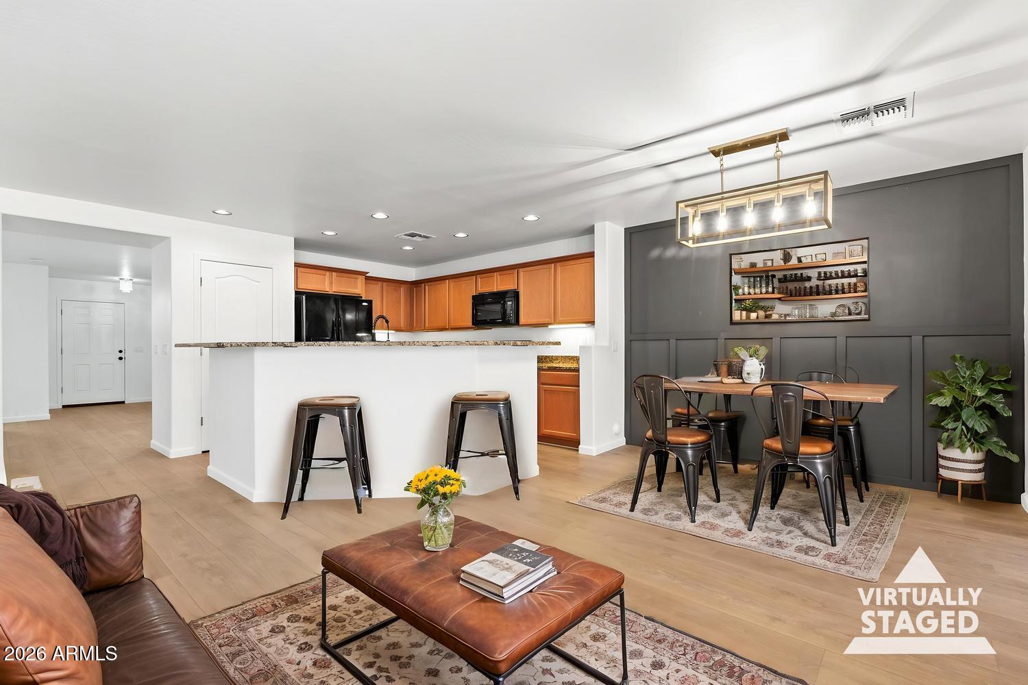 11014 W ELM Street