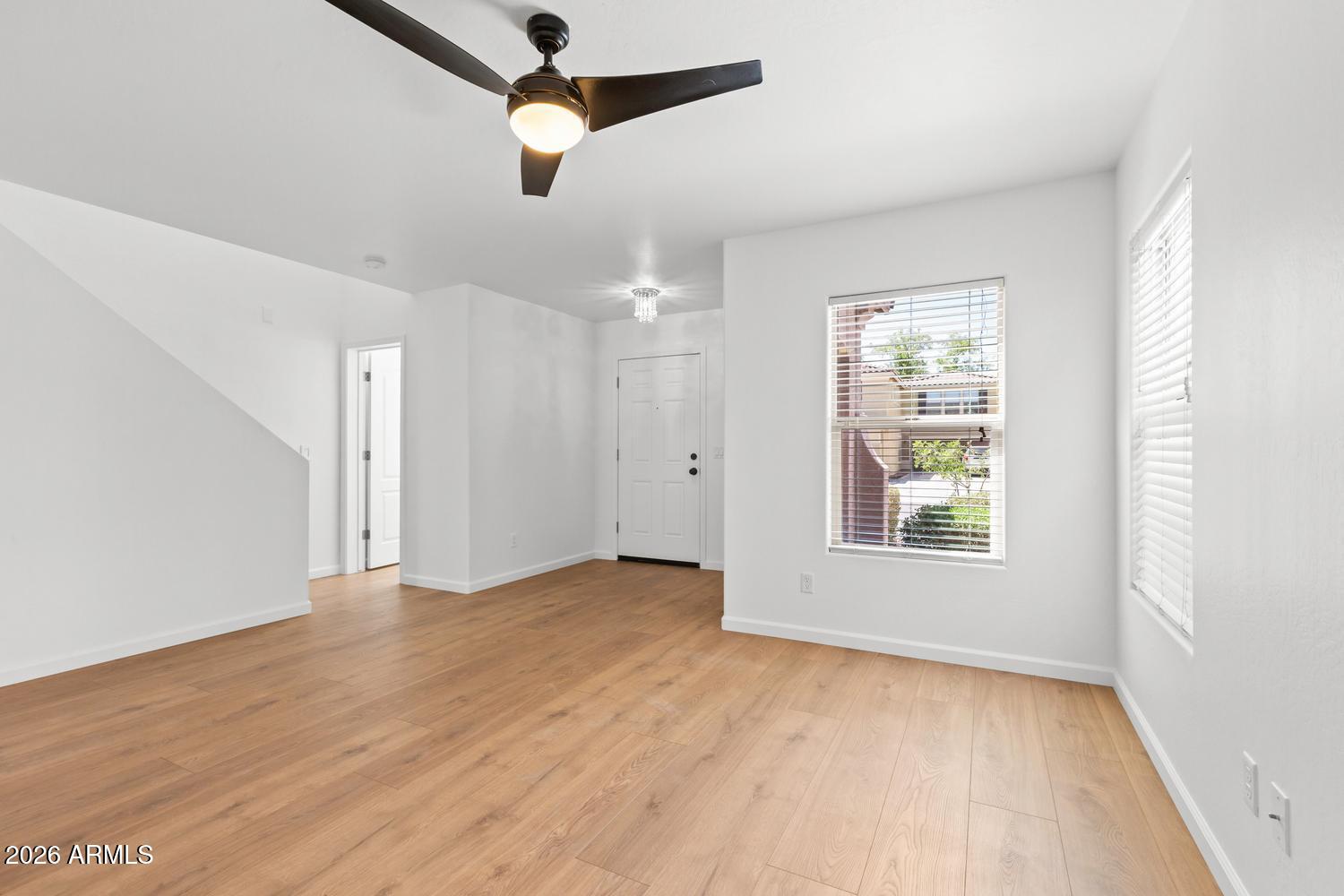 11014 W ELM Street