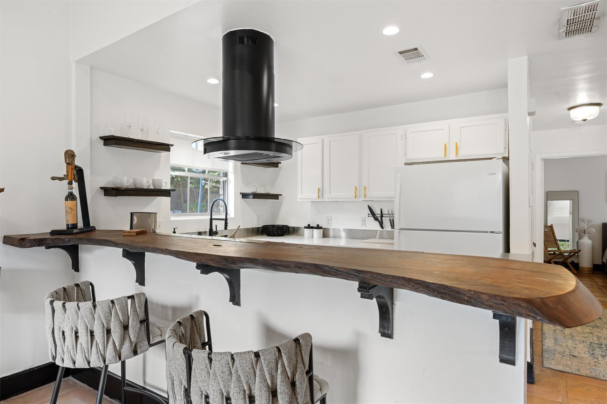 3106 Glen Ora ST # B Unit: A & B