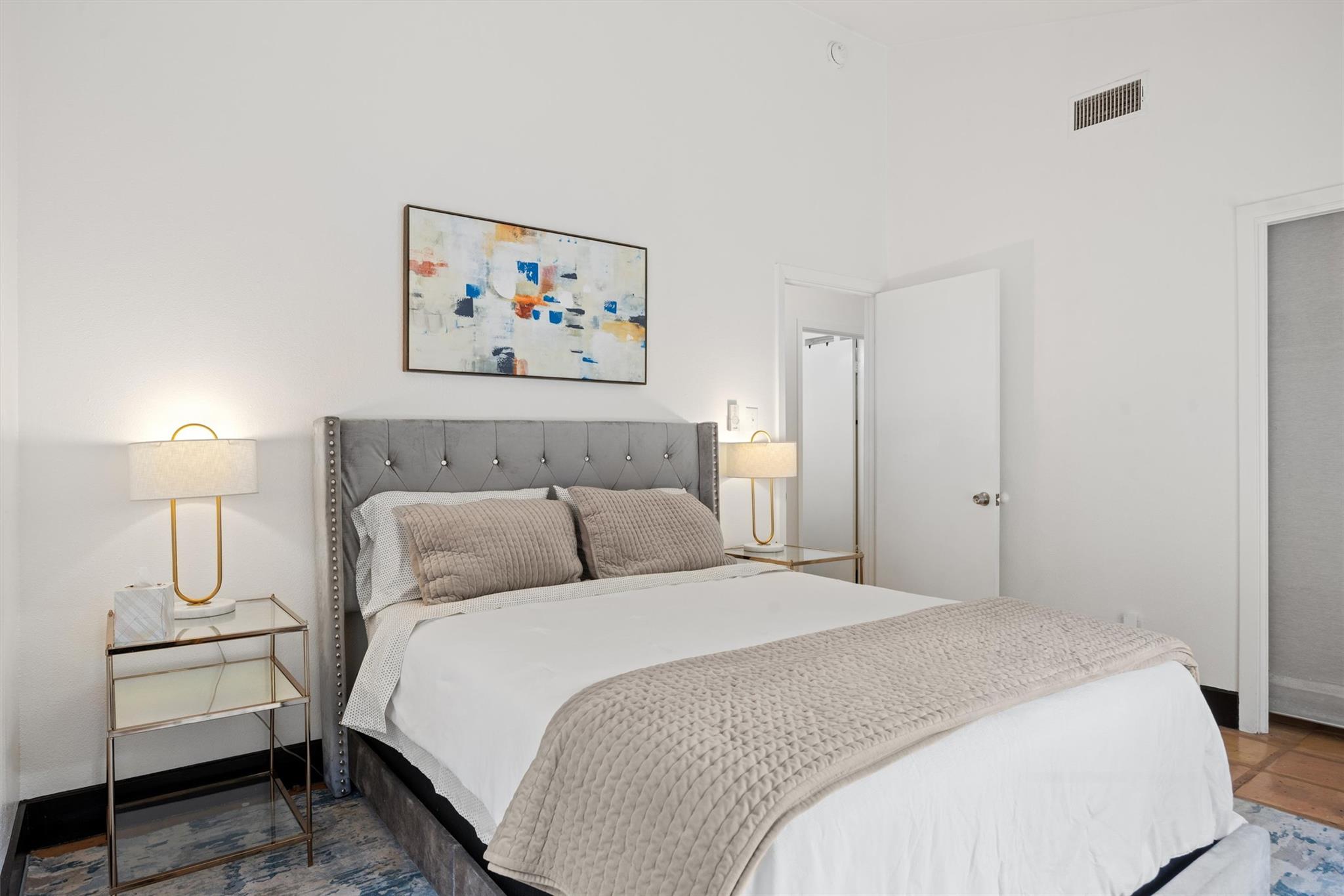 3106 Glen Ora ST # B Unit: A & B