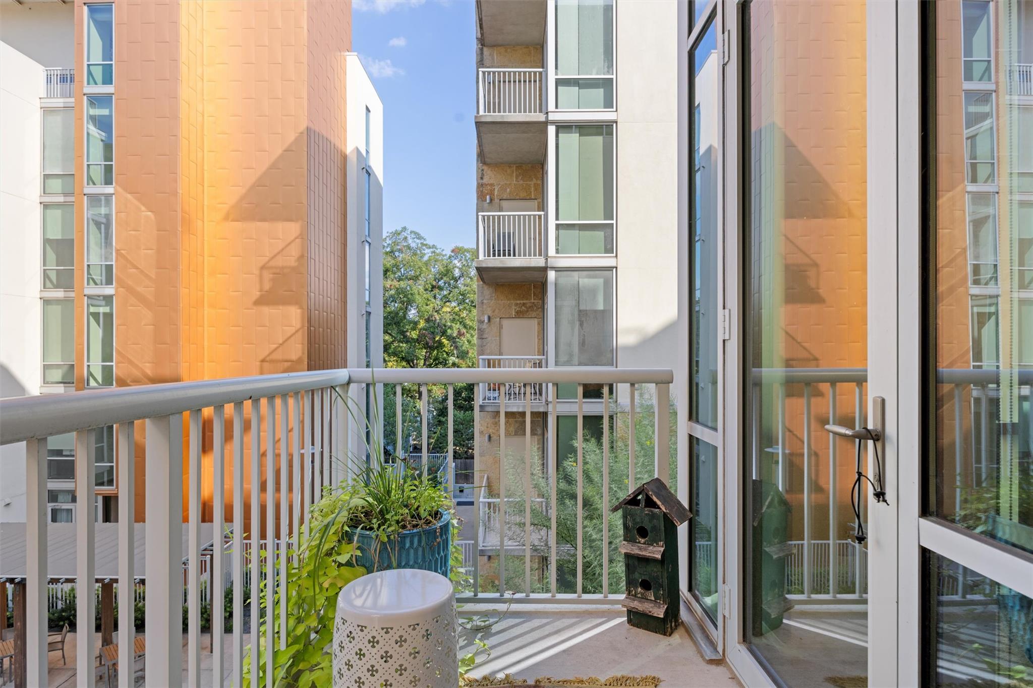 1600 Barton Springs RD # 5301
