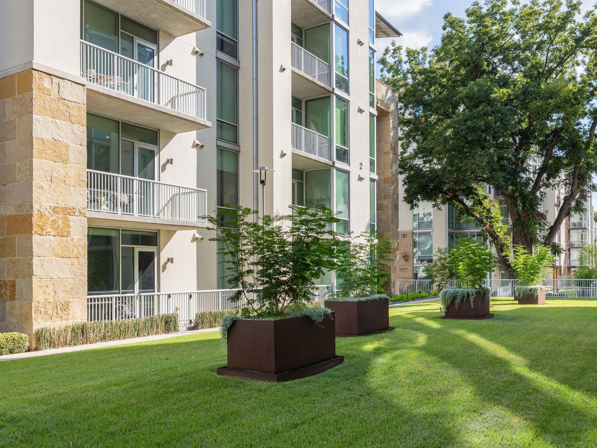 1600 Barton Springs RD # 5301