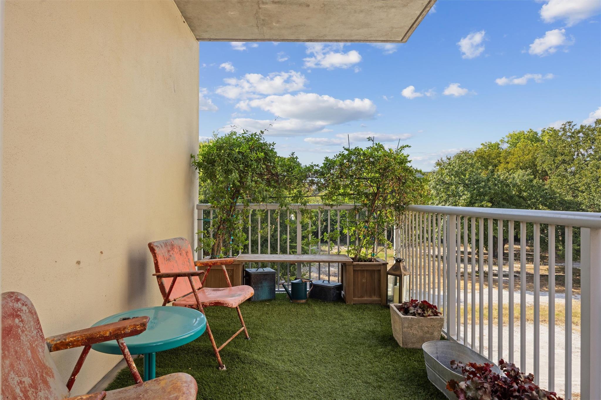 1600 Barton Springs RD # 5301