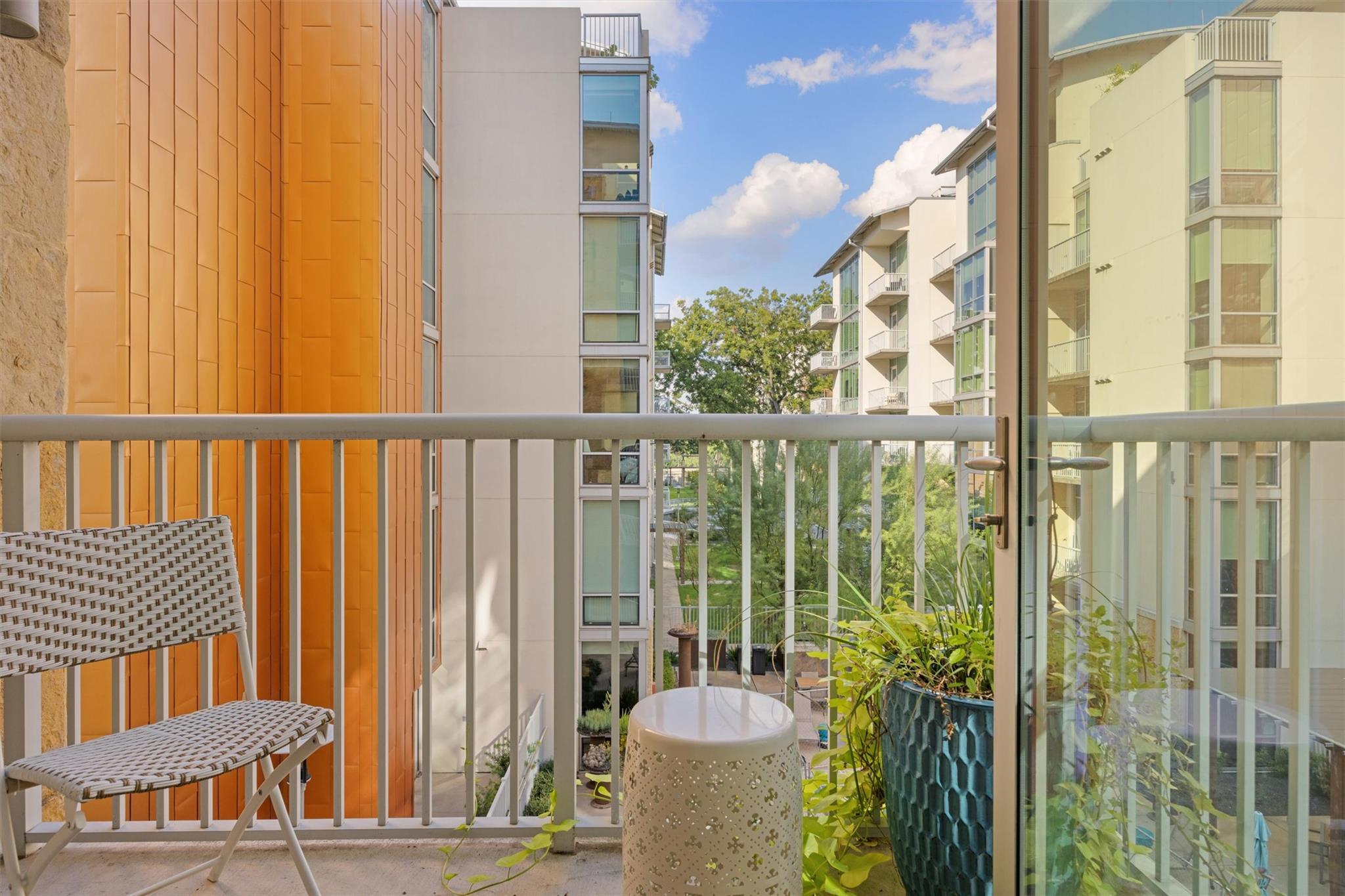 1600 Barton Springs RD # 5301