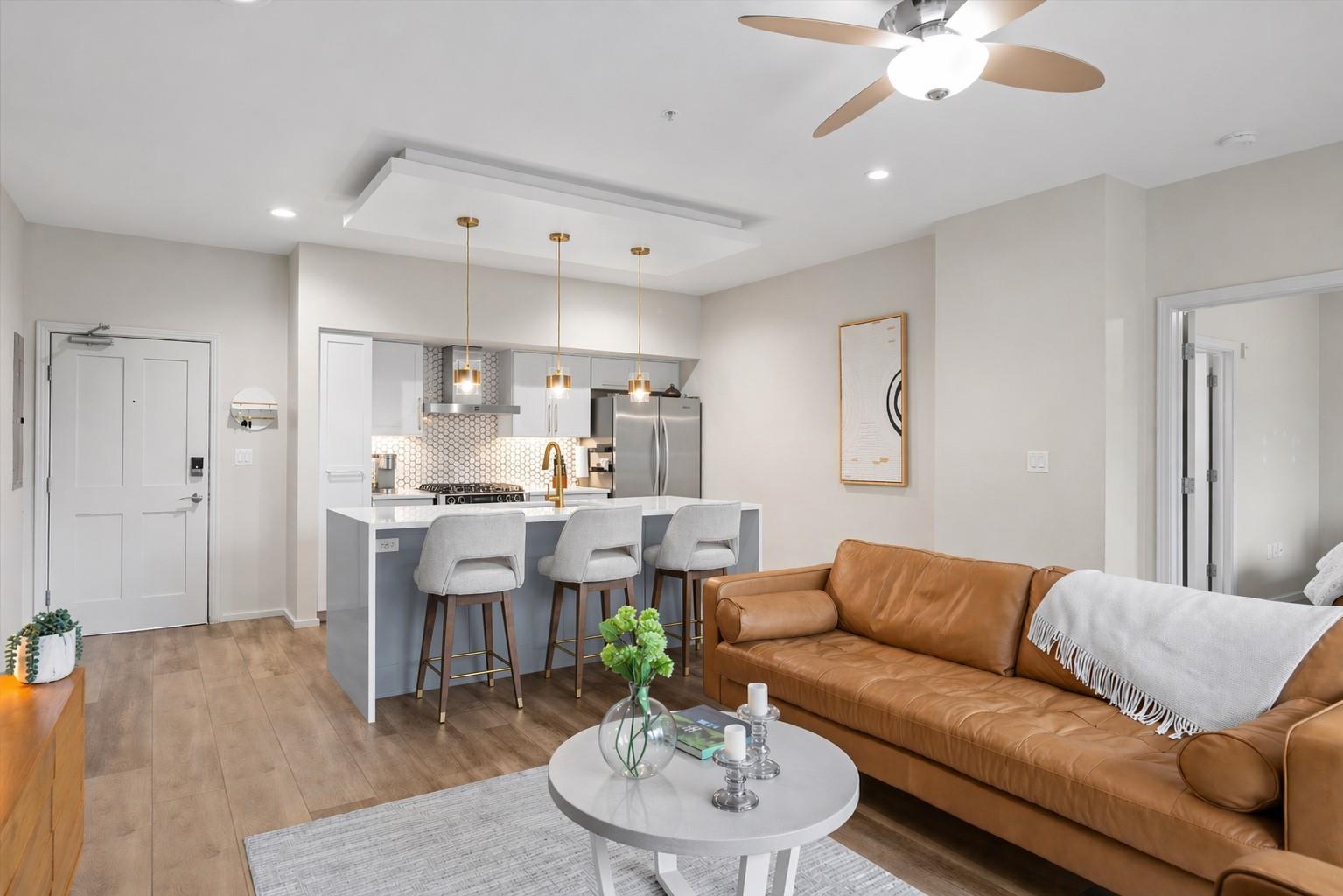 1600 Barton Springs RD # 4205