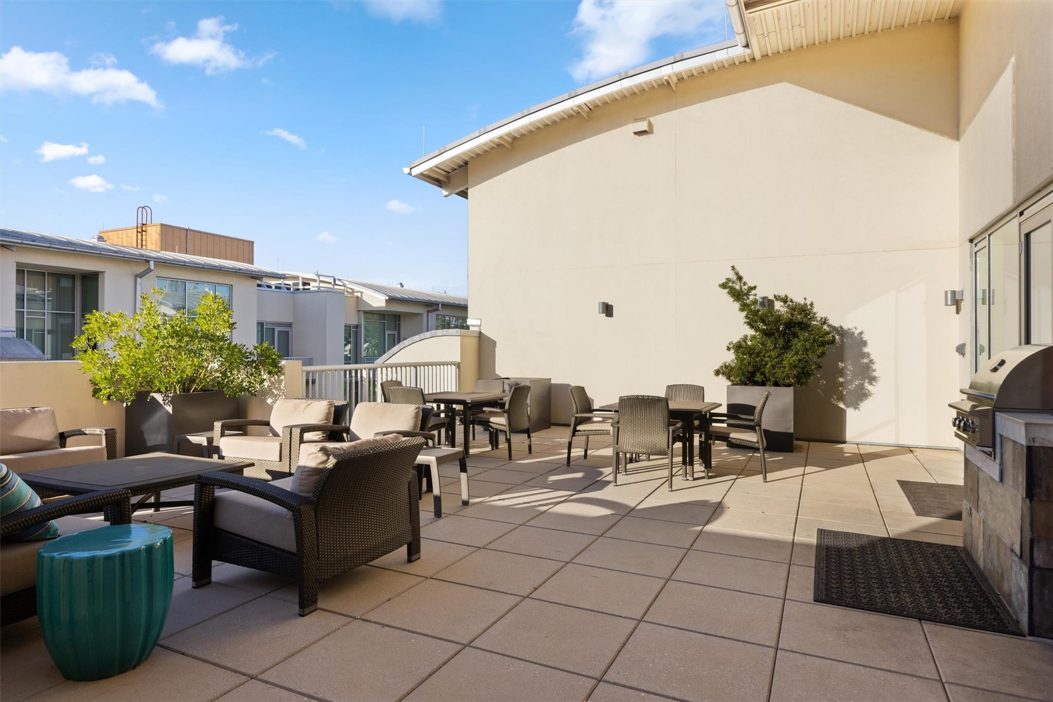 1600 Barton Springs RD # 4205