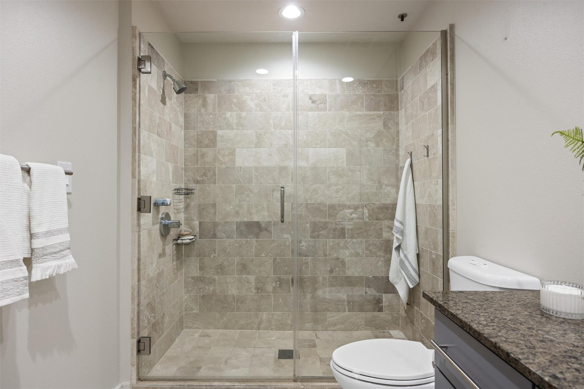 1600 Barton Springs RD # 4205