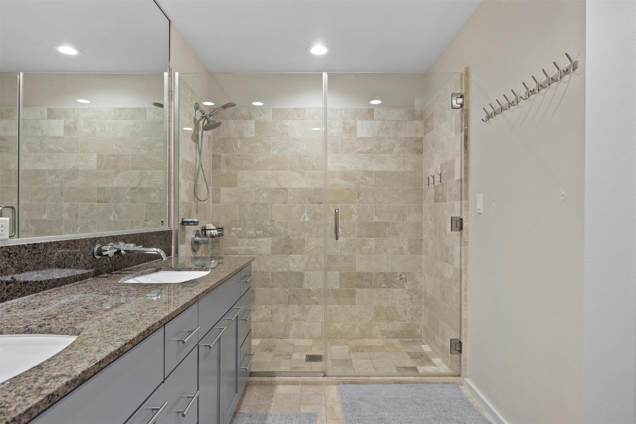 1600 Barton Springs RD # 4205