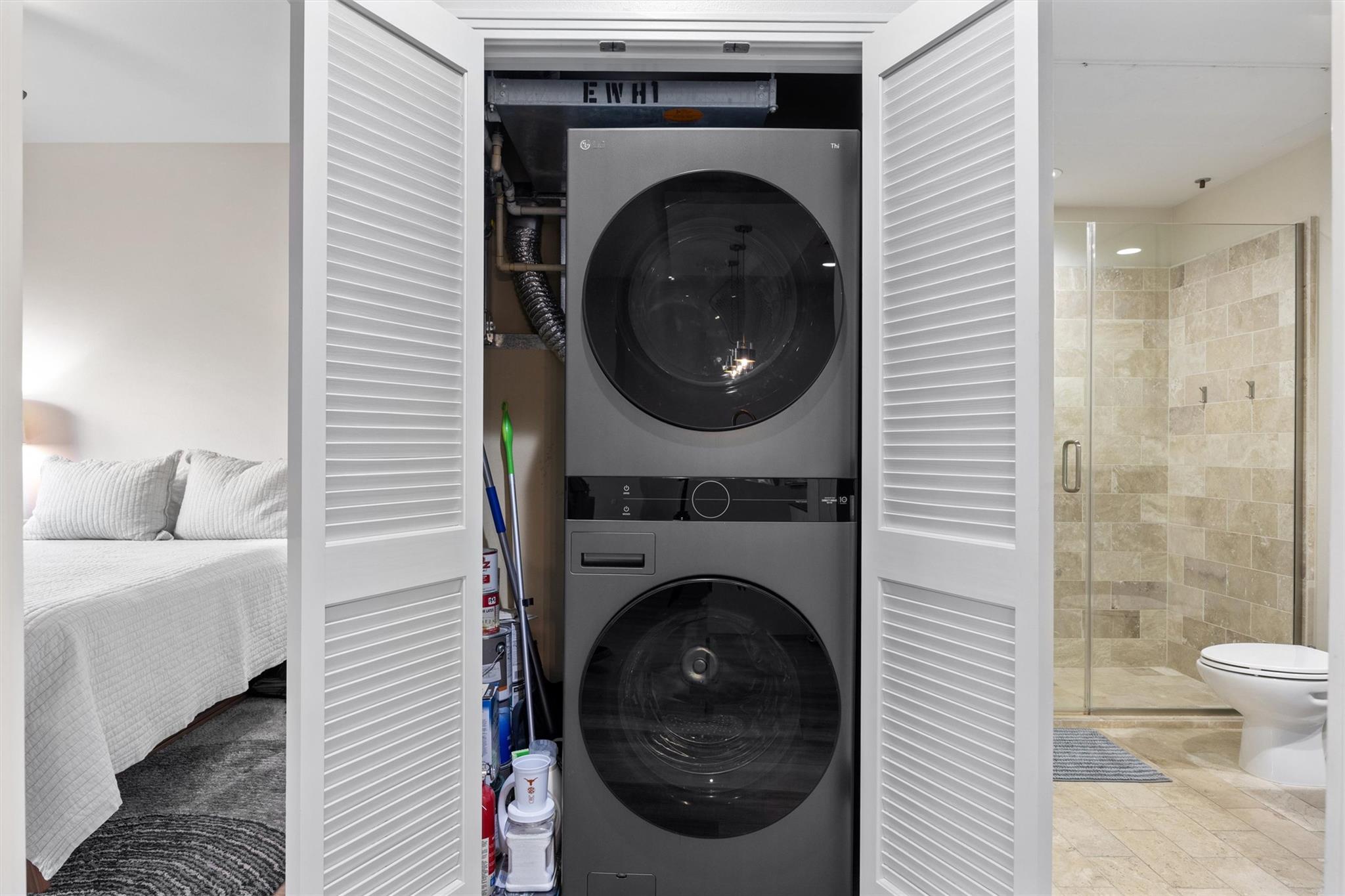 1600 Barton Springs RD # 4205