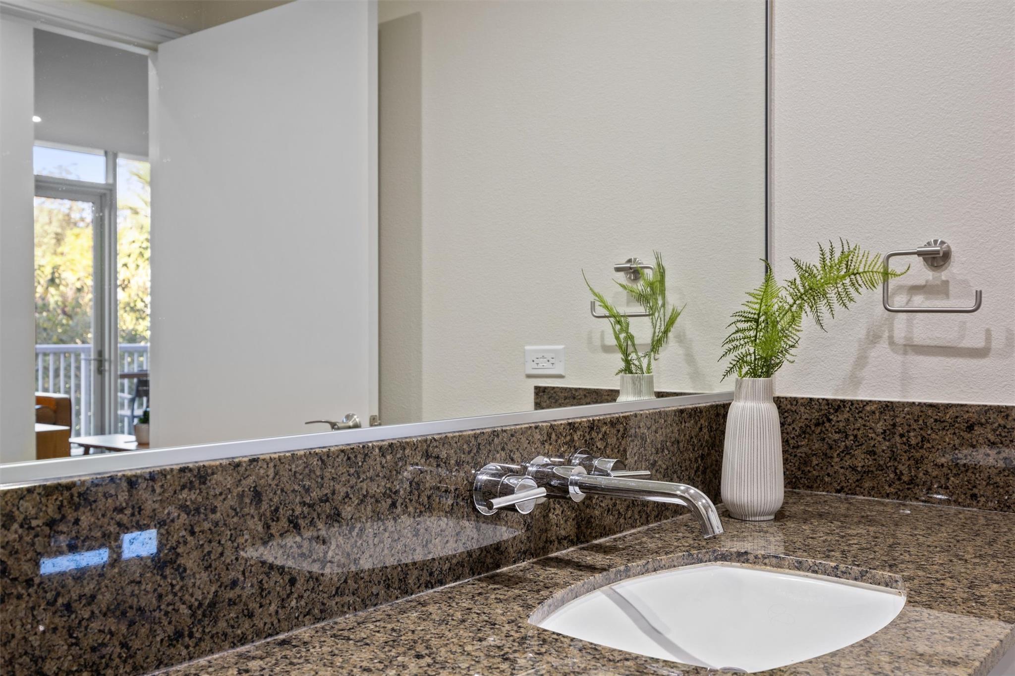 1600 Barton Springs RD # 4205