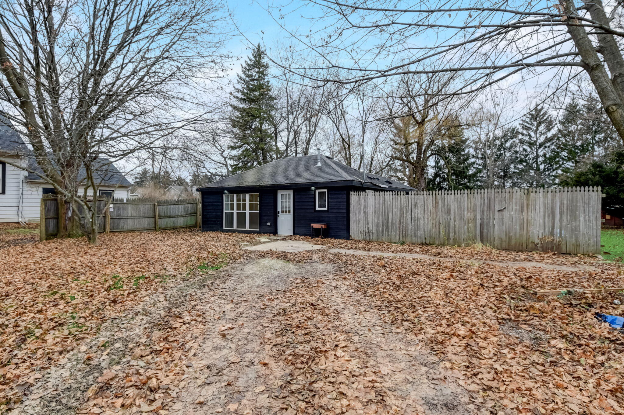 6320 Middle Rd