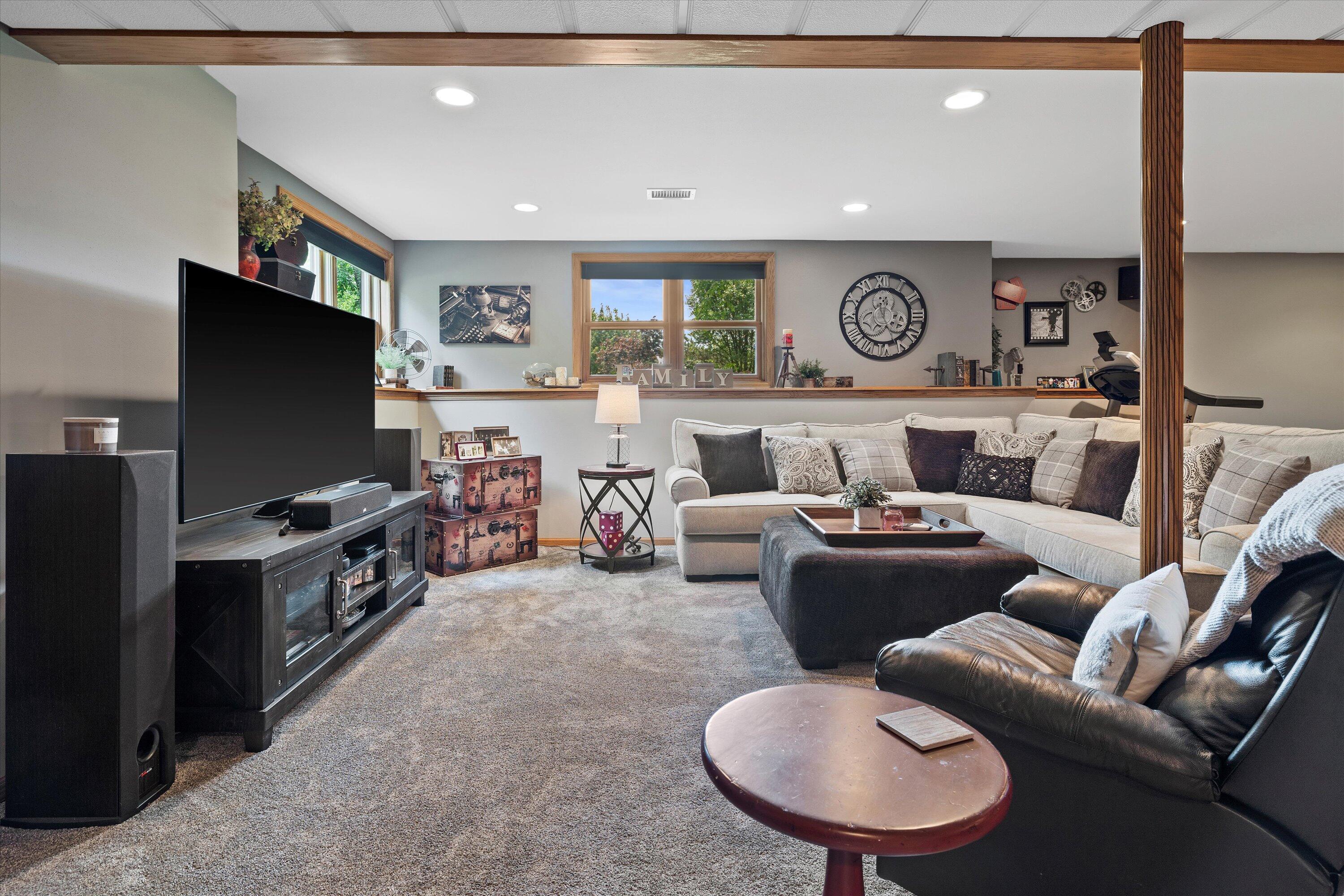 N73W22573 White Ash Ct