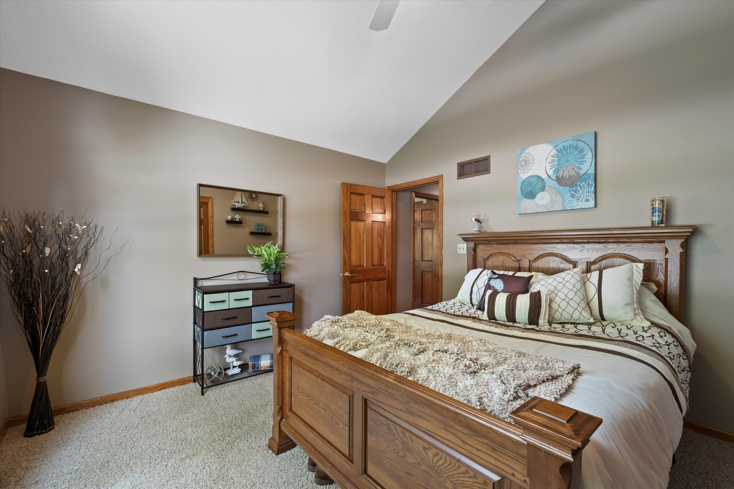 N73W22573 White Ash Ct
