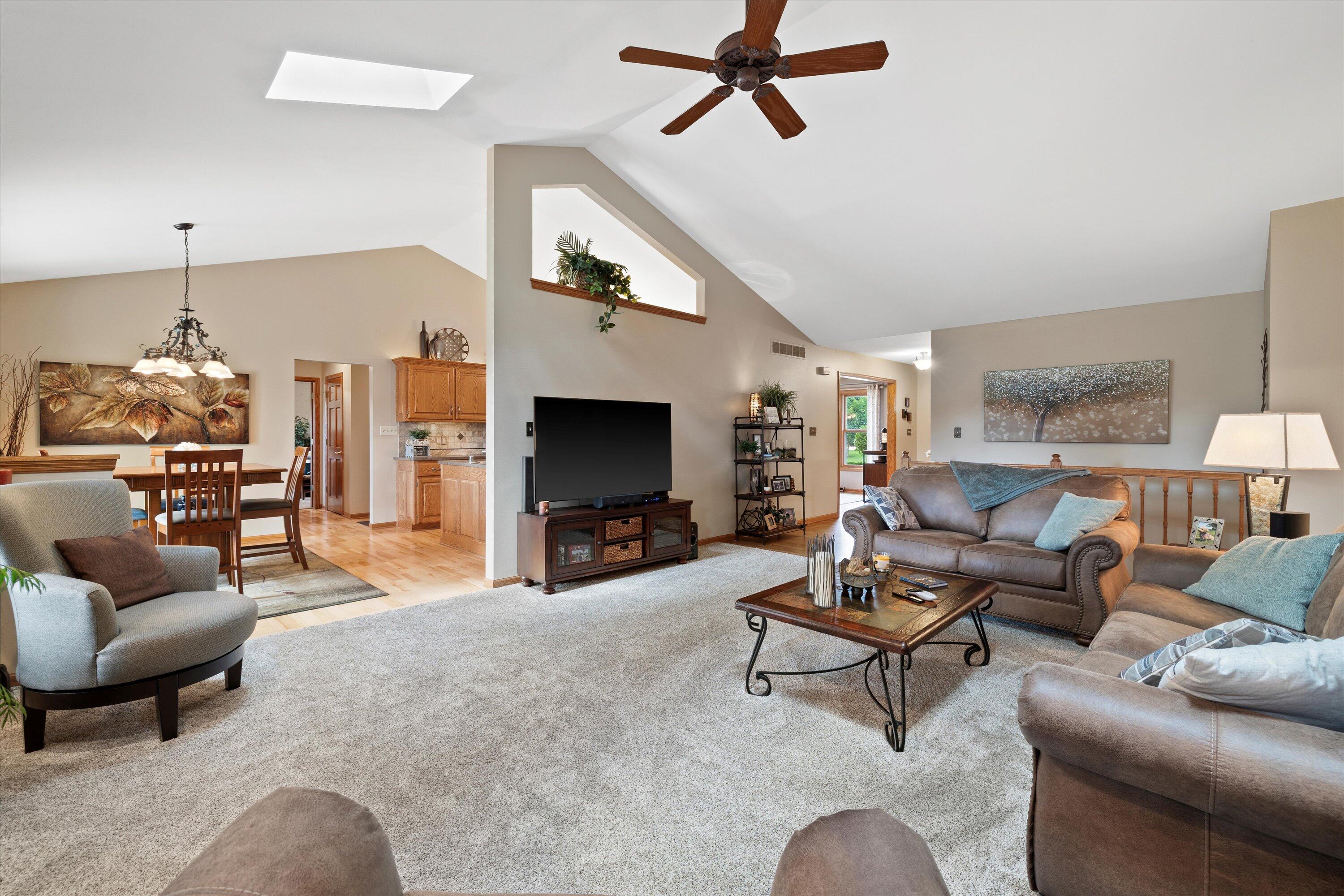 N73W22573 White Ash Ct