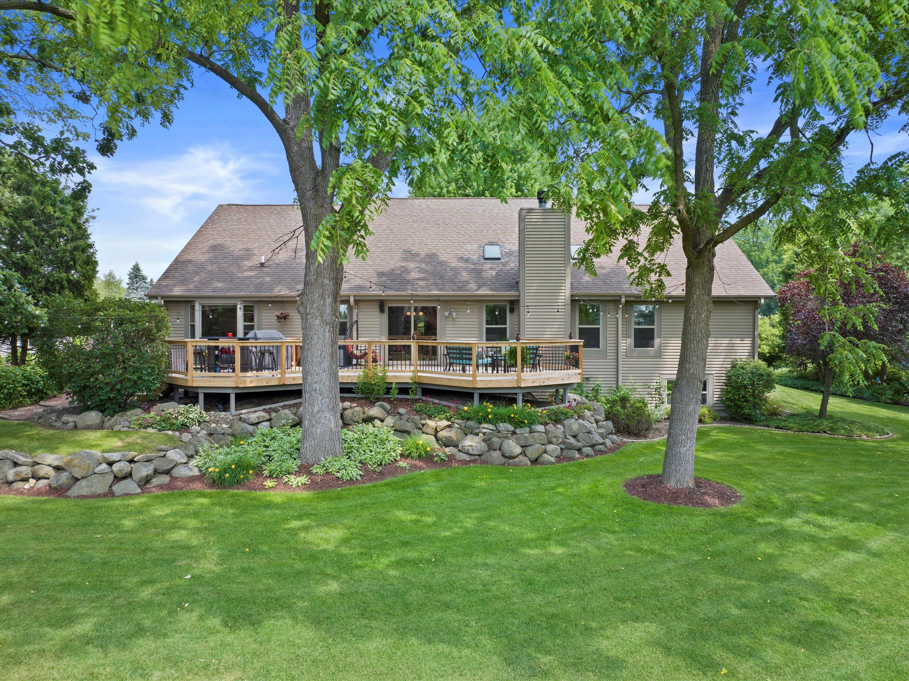 N73W22573 White Ash Ct