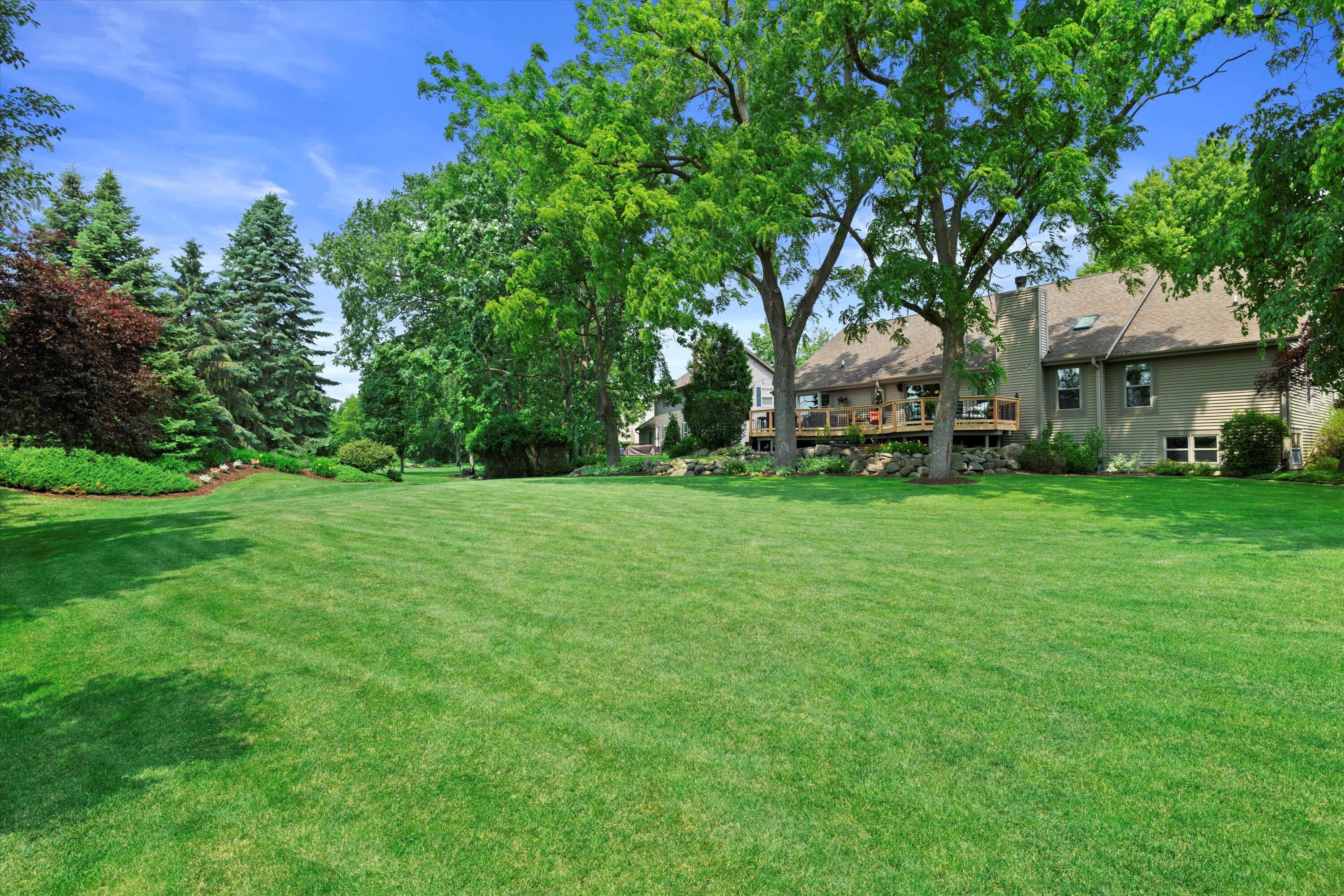 N73W22573 White Ash Ct